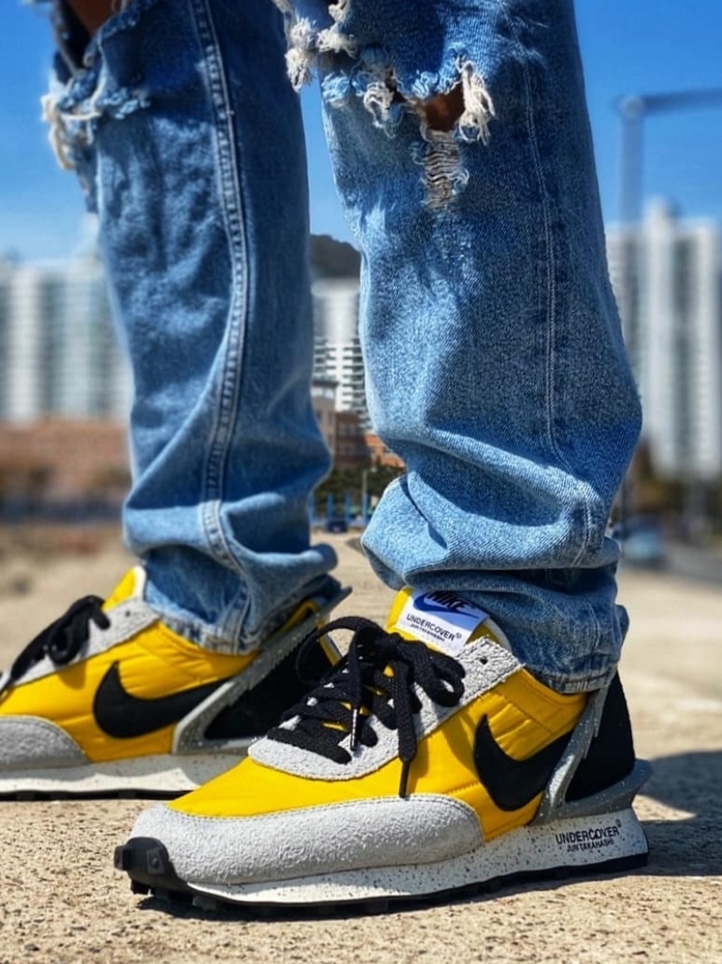 Nike x Undercover Daybreak Bright Citron 착용 스타일 - 2