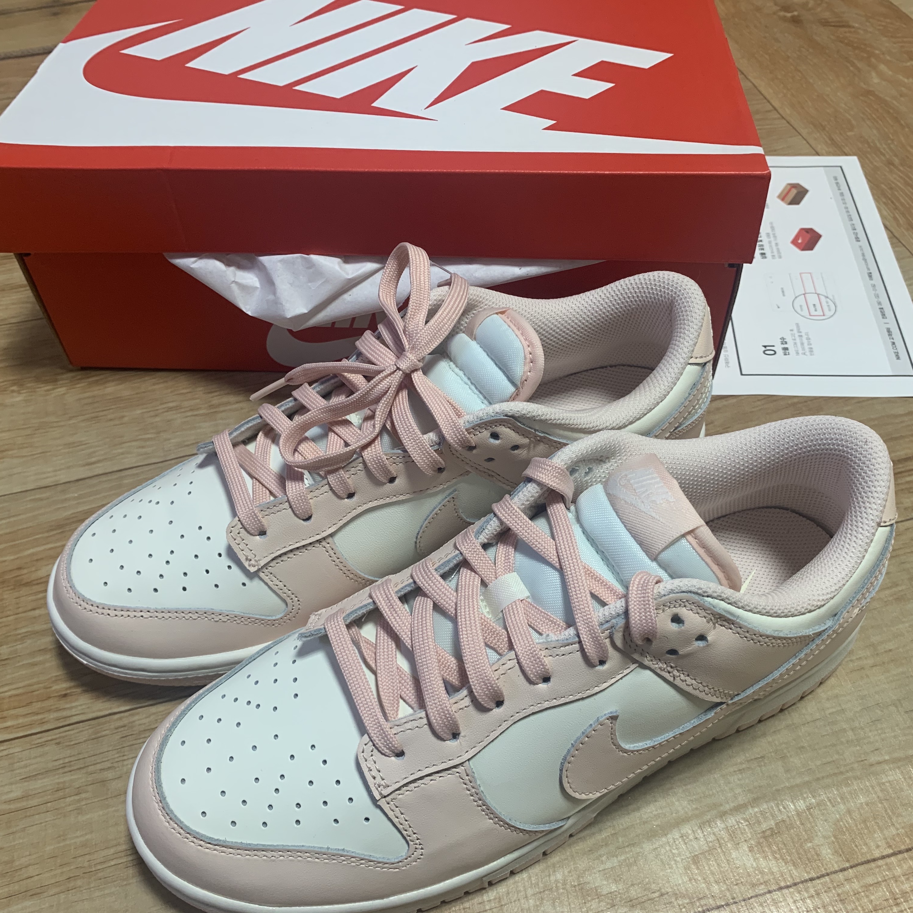 (W) Nike Dunk Low Orange Pearl 착용 스타일 - 2