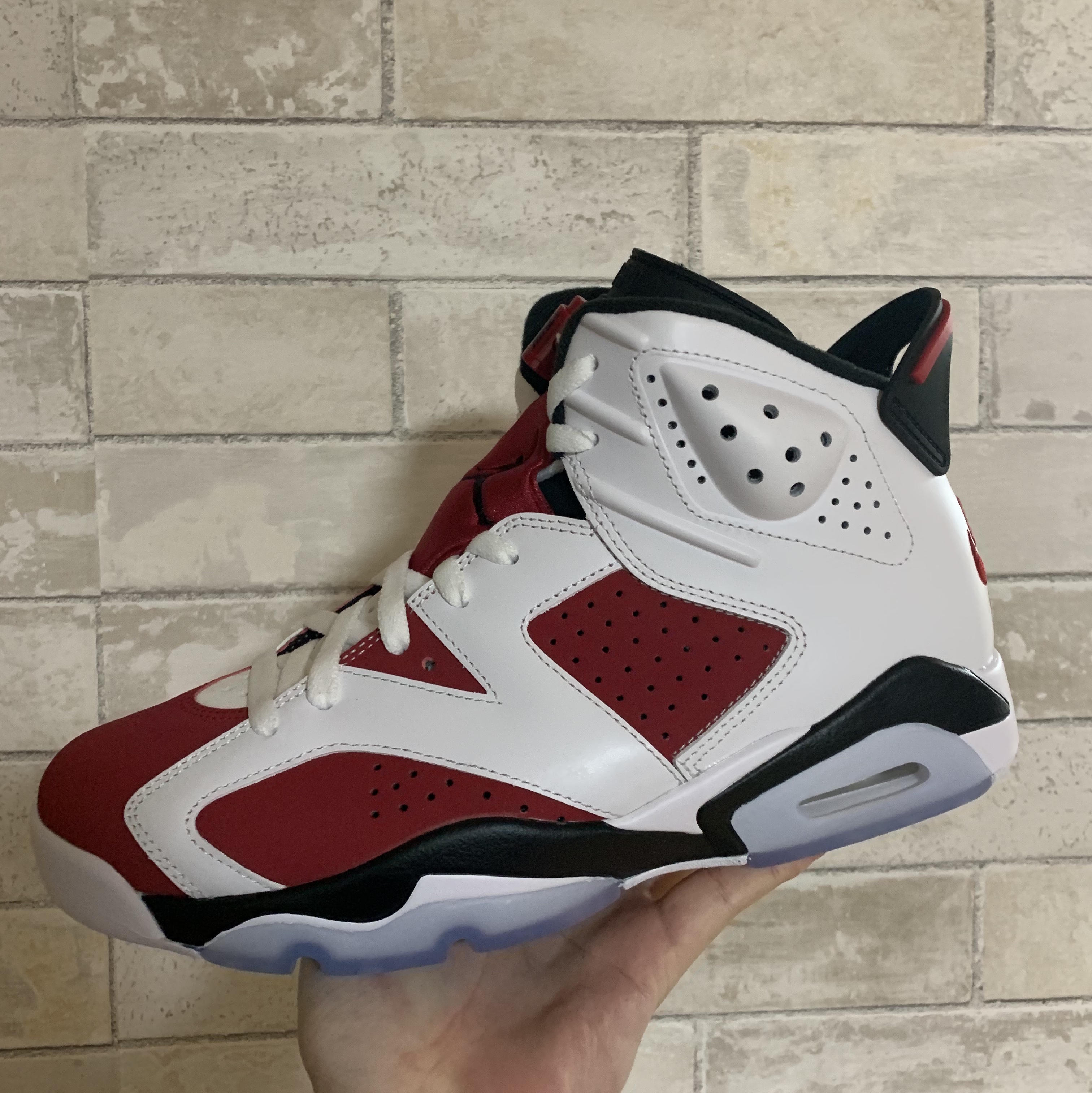 Jordan 6 Retro Carmine 2021 착용 스타일