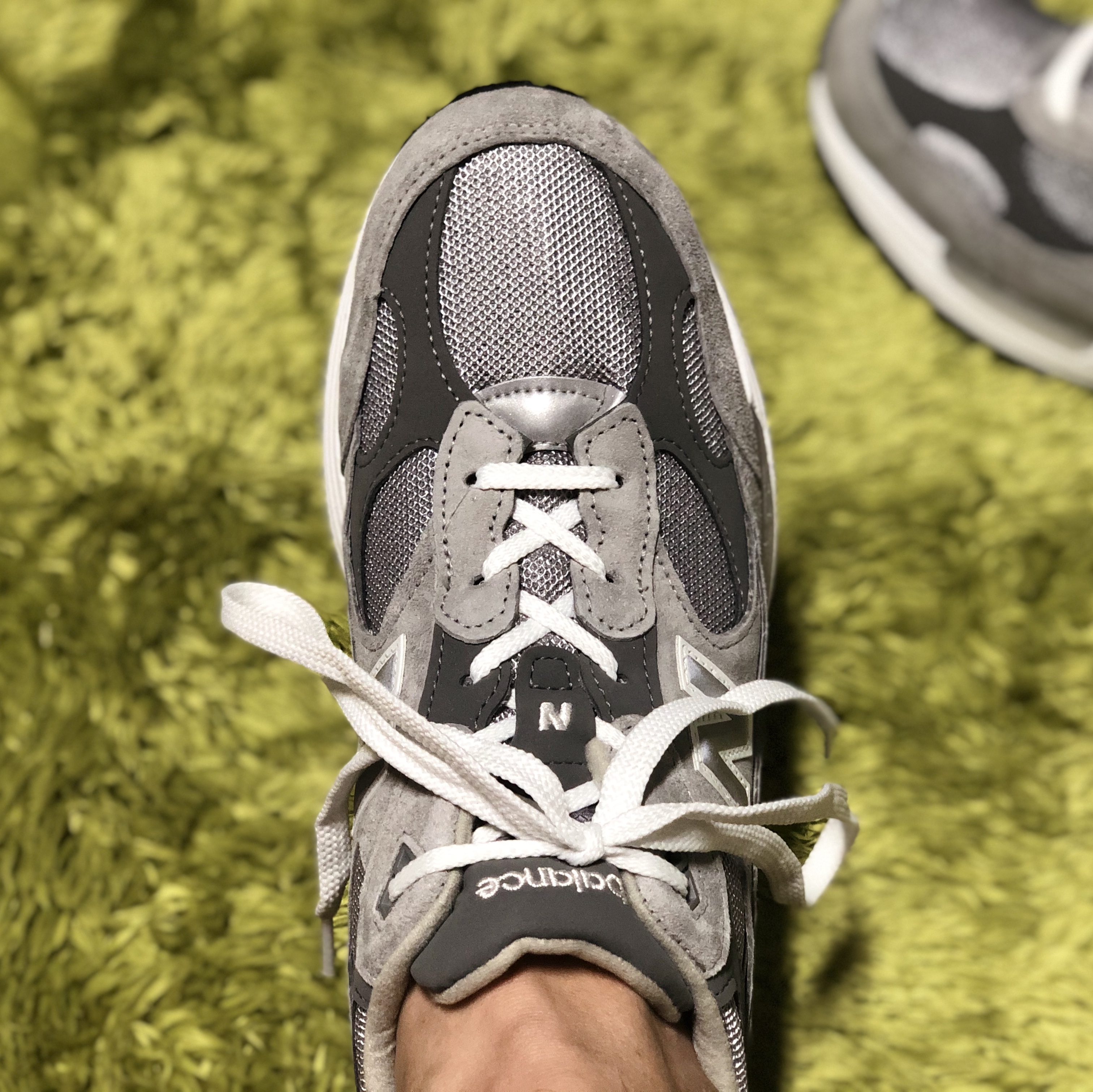 New Balance 992 Made in USA Grey - D Standard 착용 스타일 - 2