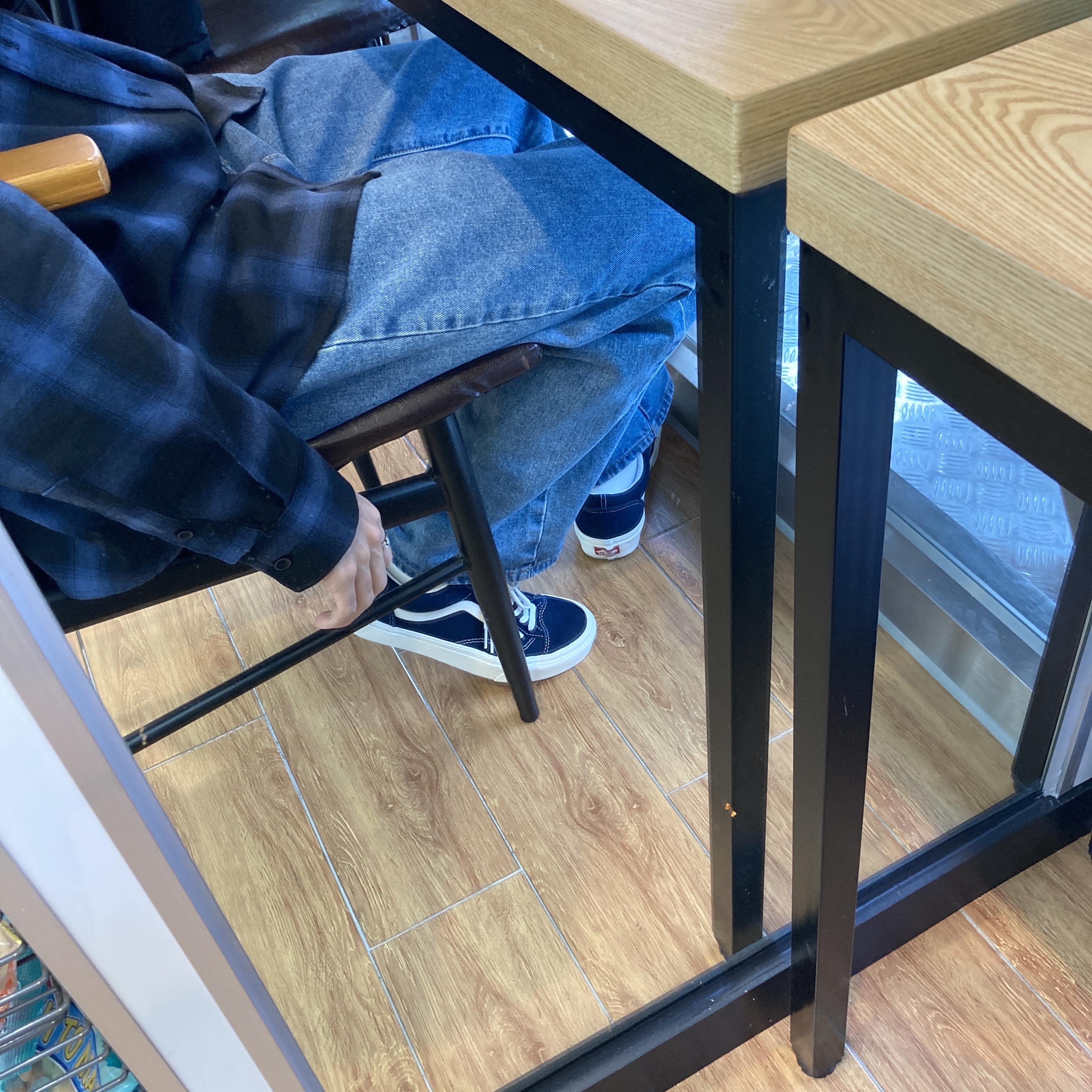 Vans Style 36 Dress Blues 착용 스타일