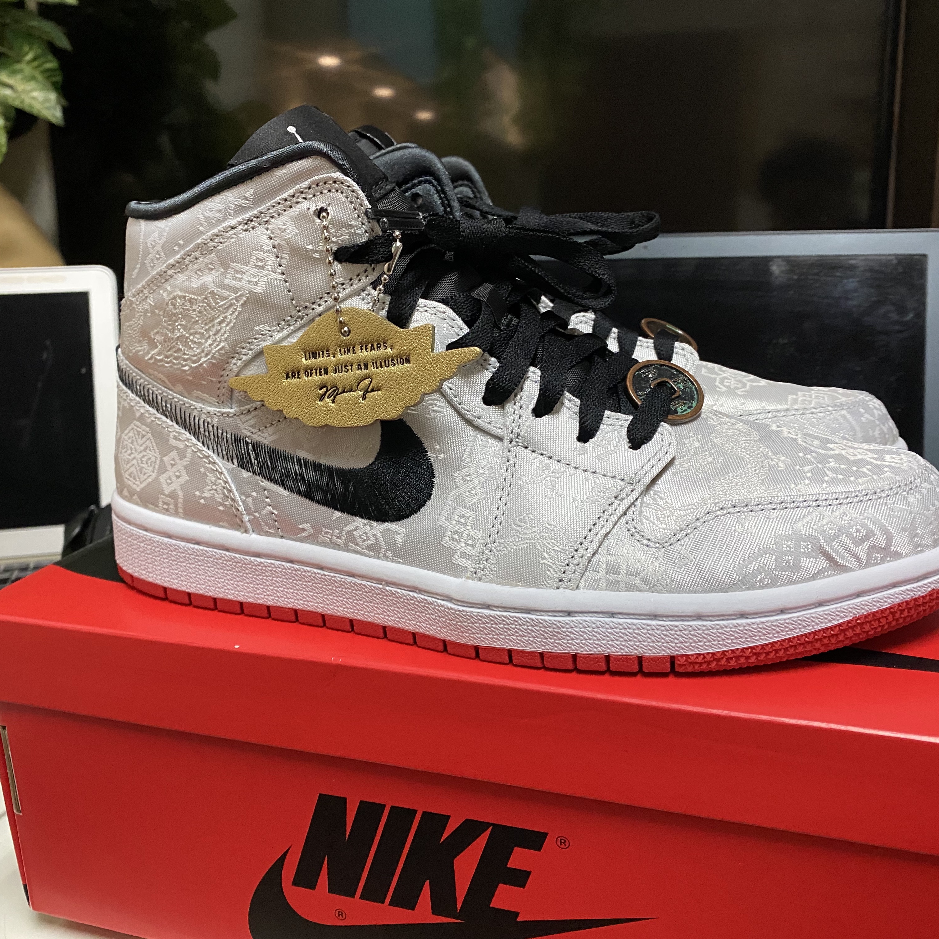 Jordan 1 x Clot Mid SE Fearless Edison Chen 착용 스타일 - 1