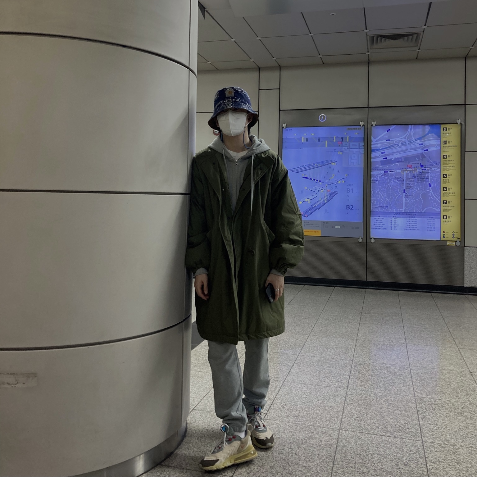 Nike x Travis Scott Air Max 270 React Cactus Trails 착용 스타일