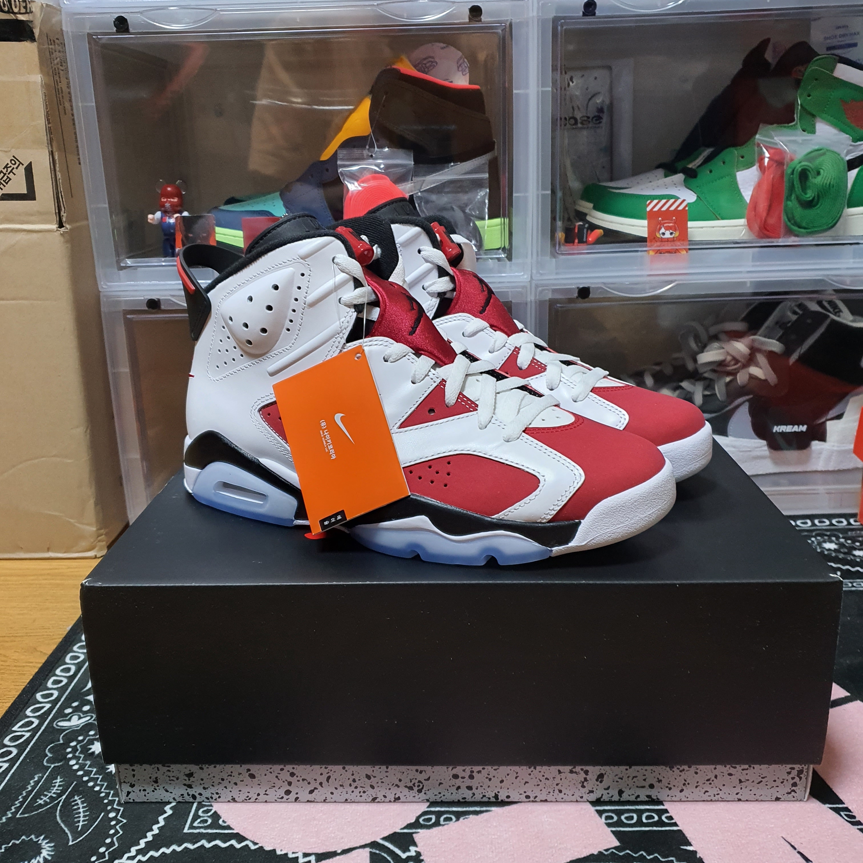 Jordan 6 Retro Carmine 2021 착용 스타일 - 1