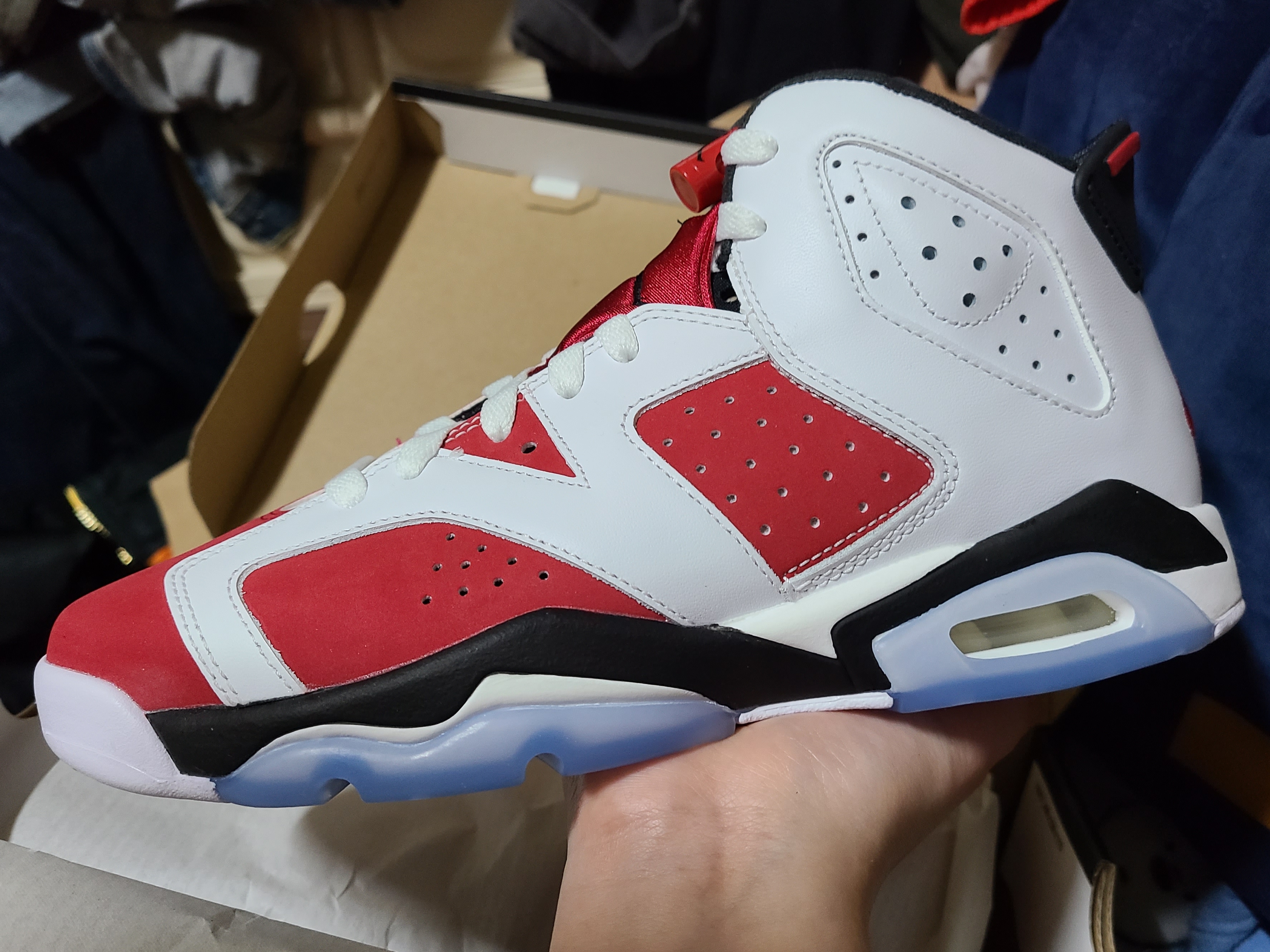 (GS) Jordan 6 Retro Carmine 2021 착용 스타일 - 1