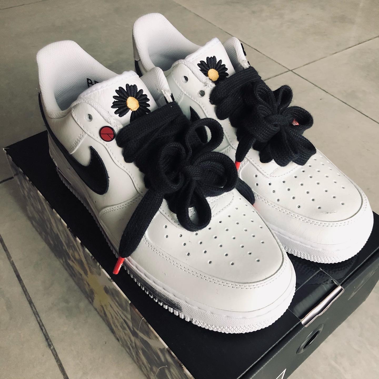 Nike x Peaceminusone Air Force 1 Low Para-Noise 2.0 착용 스타일