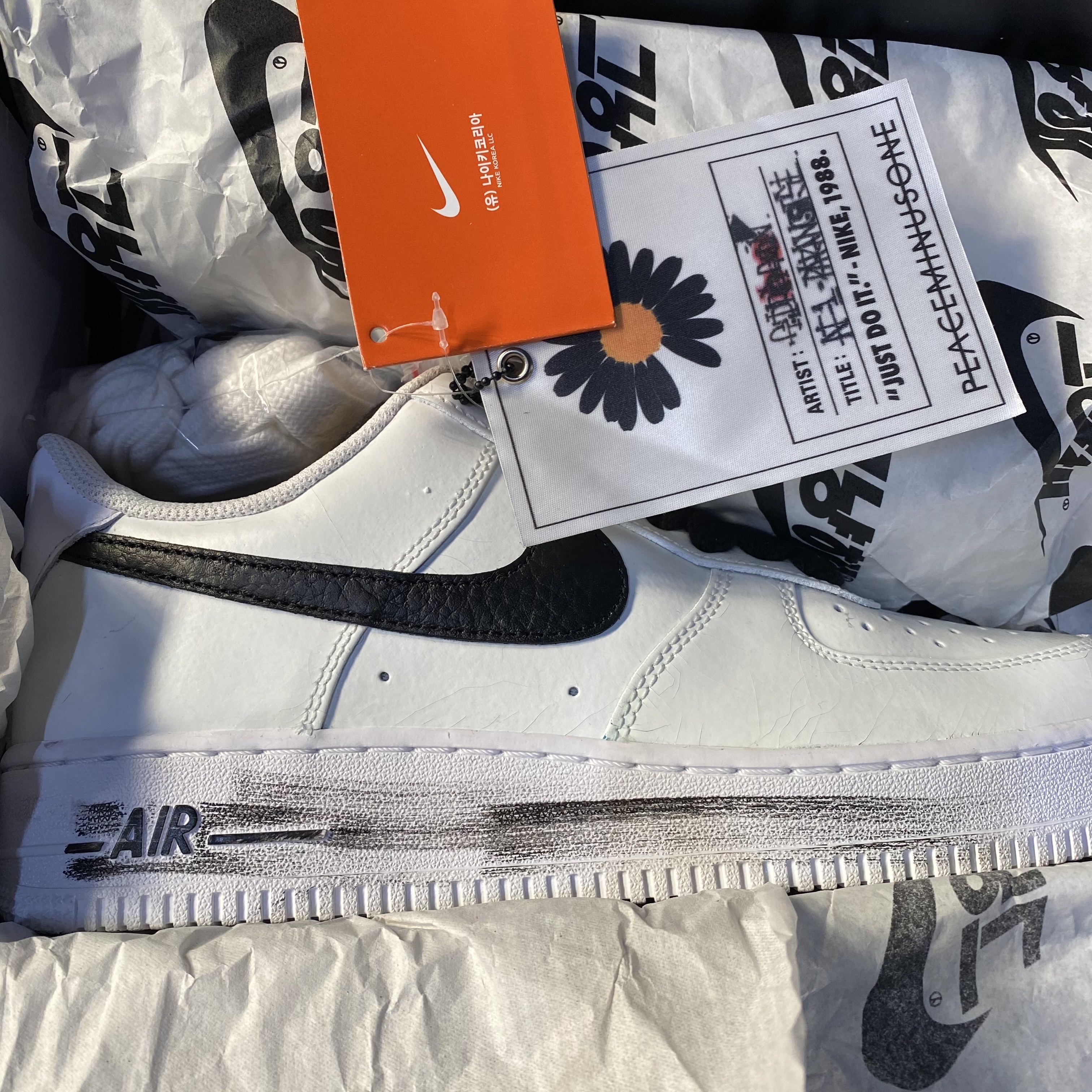 Nike x Peaceminusone Air Force 1 Low Para-Noise 2.0 착용 스타일
