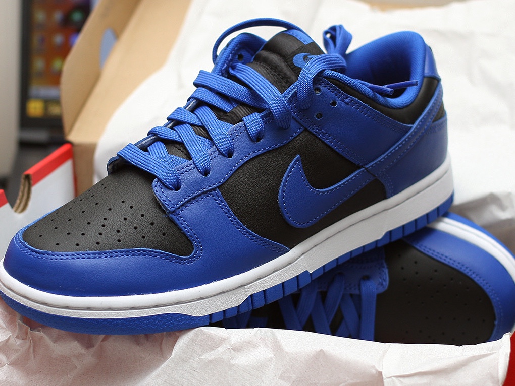 Nike Dunk Low Retro Hyper Cobalt 착용 스타일 - 5