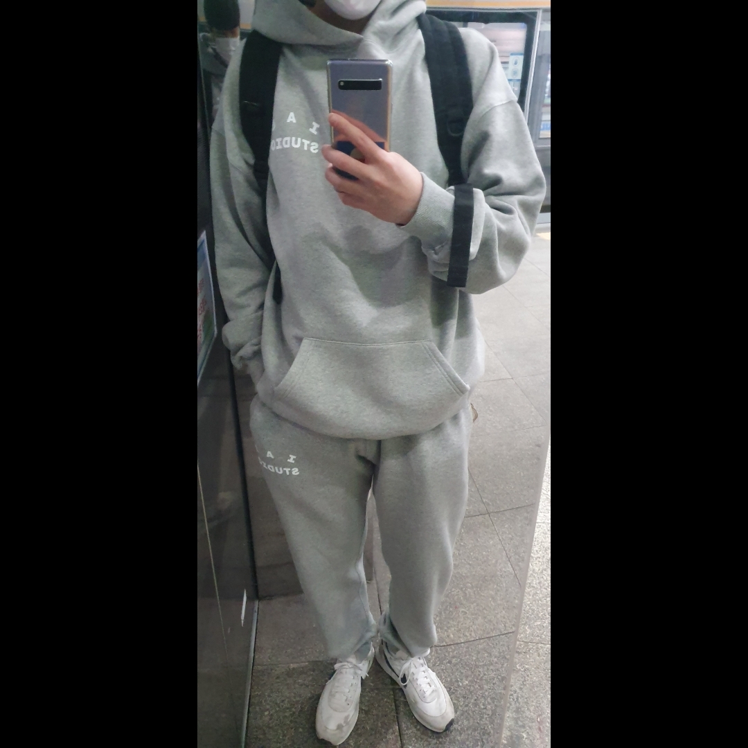 IAB Studio Sweatpants Gray - 21SS, IAB Studio Hoodie Gray - 21SS 착용 스타일