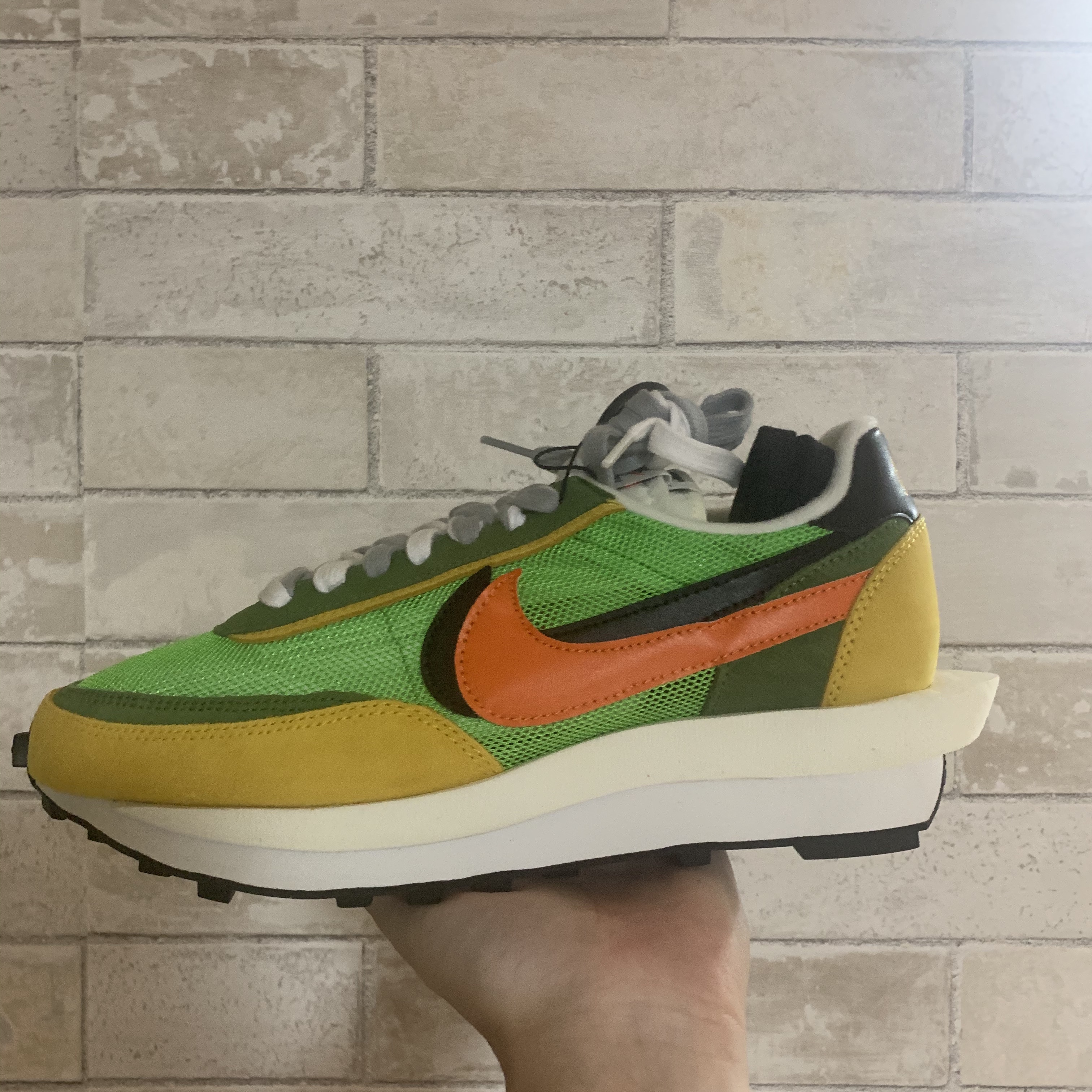 Nike x Sacai LDWaffle Green Multi 착용 스타일