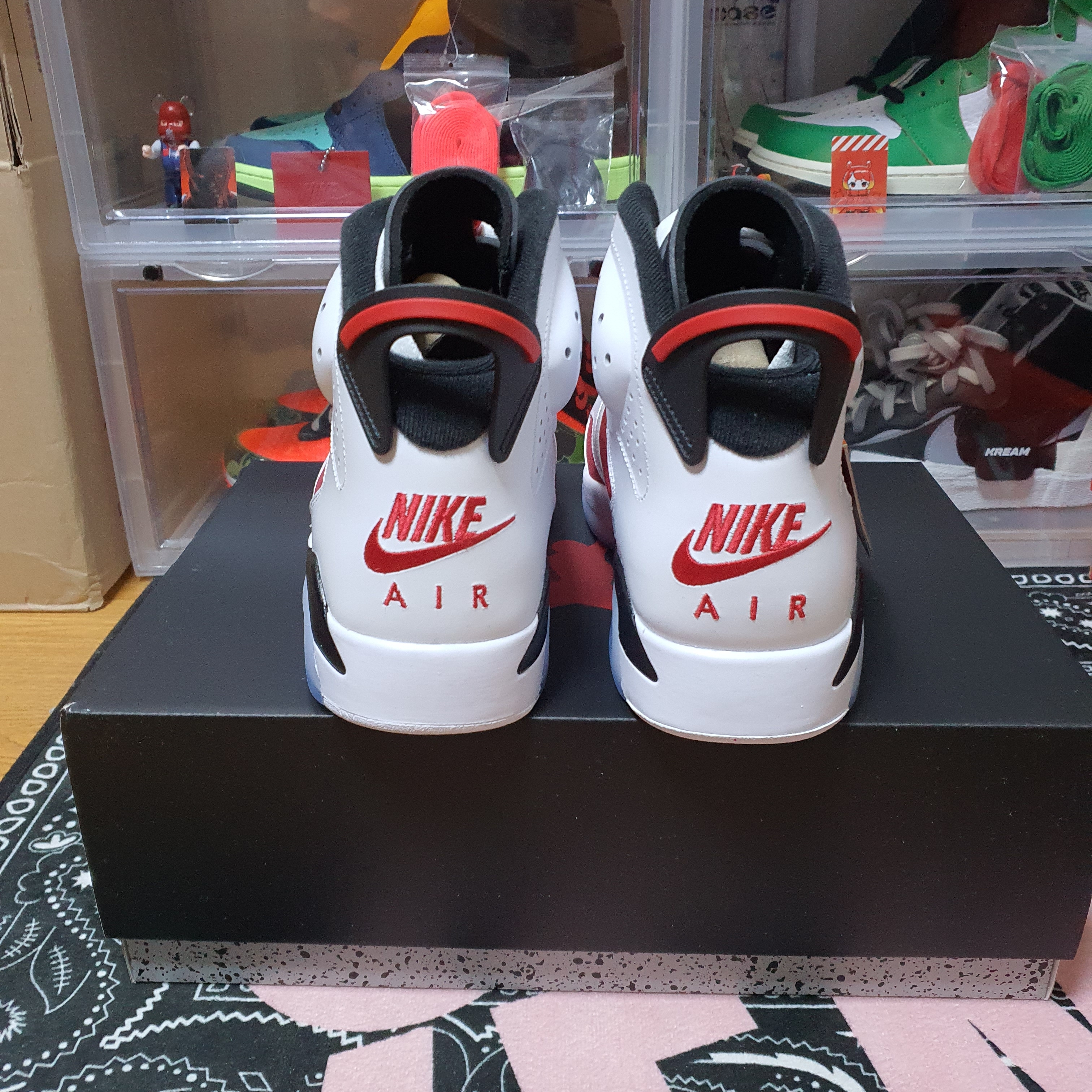 Jordan 6 Retro Carmine 2021 착용 스타일 - 3