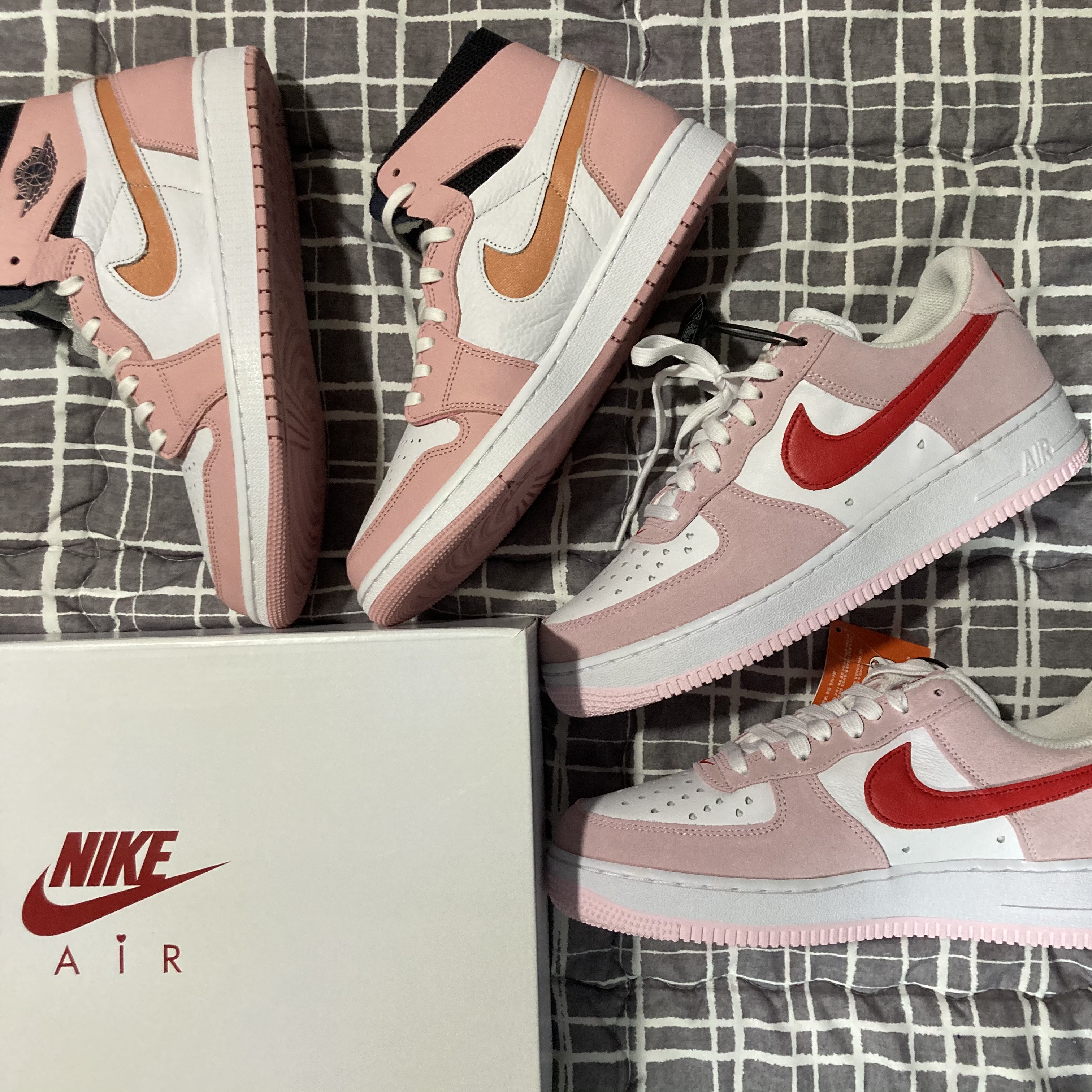 Nike Air Force 1 '07 QS Valentine's Day, (W) Jordan 1 Zoom Air CMFT Pink Glaze 착용 스타일