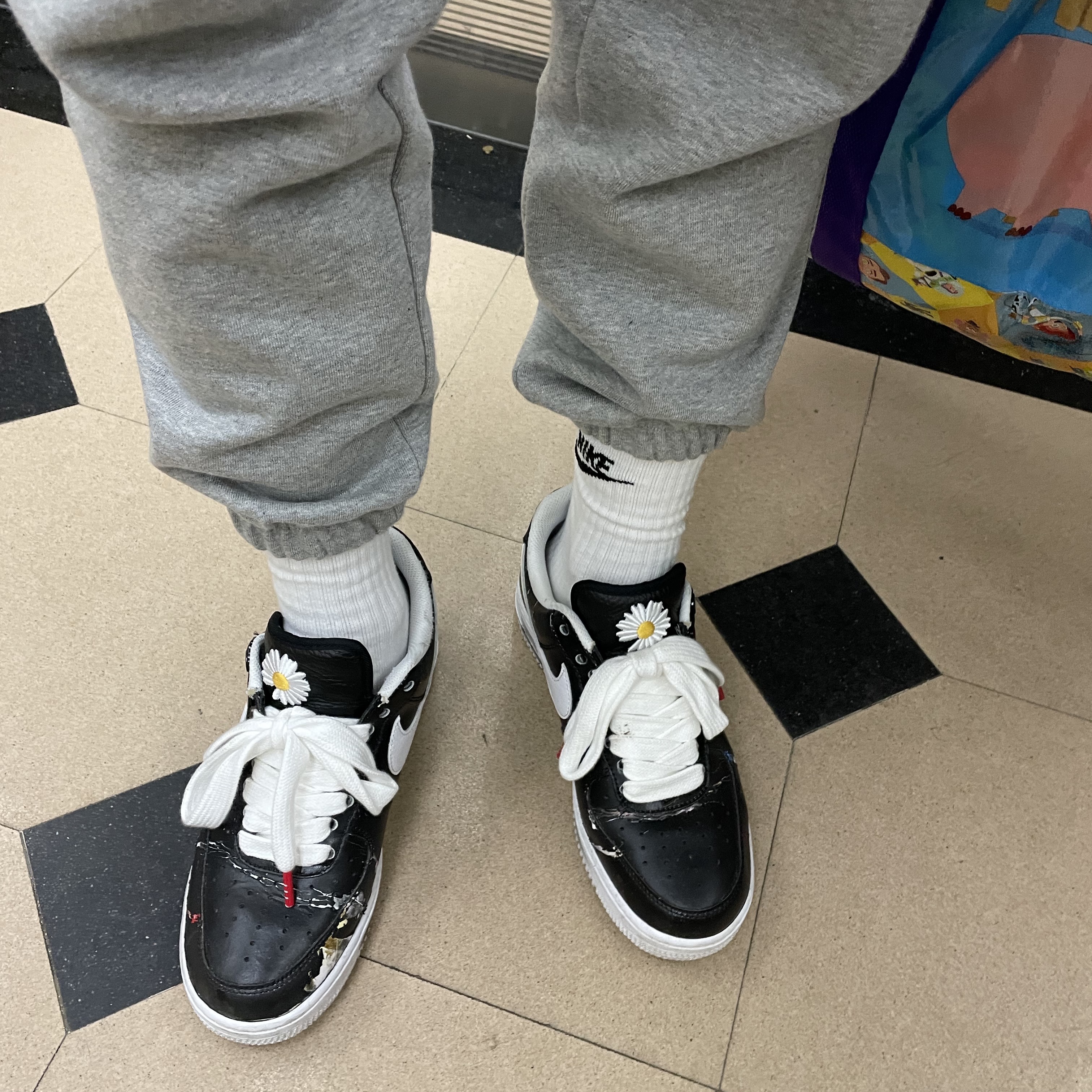Nike x Peaceminusone Air Force 1 Low Para-Noise 착용 스타일 - 2