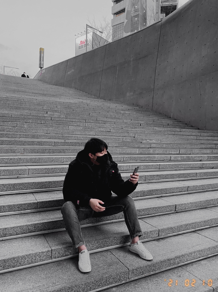 KREAM 프로필 이미지