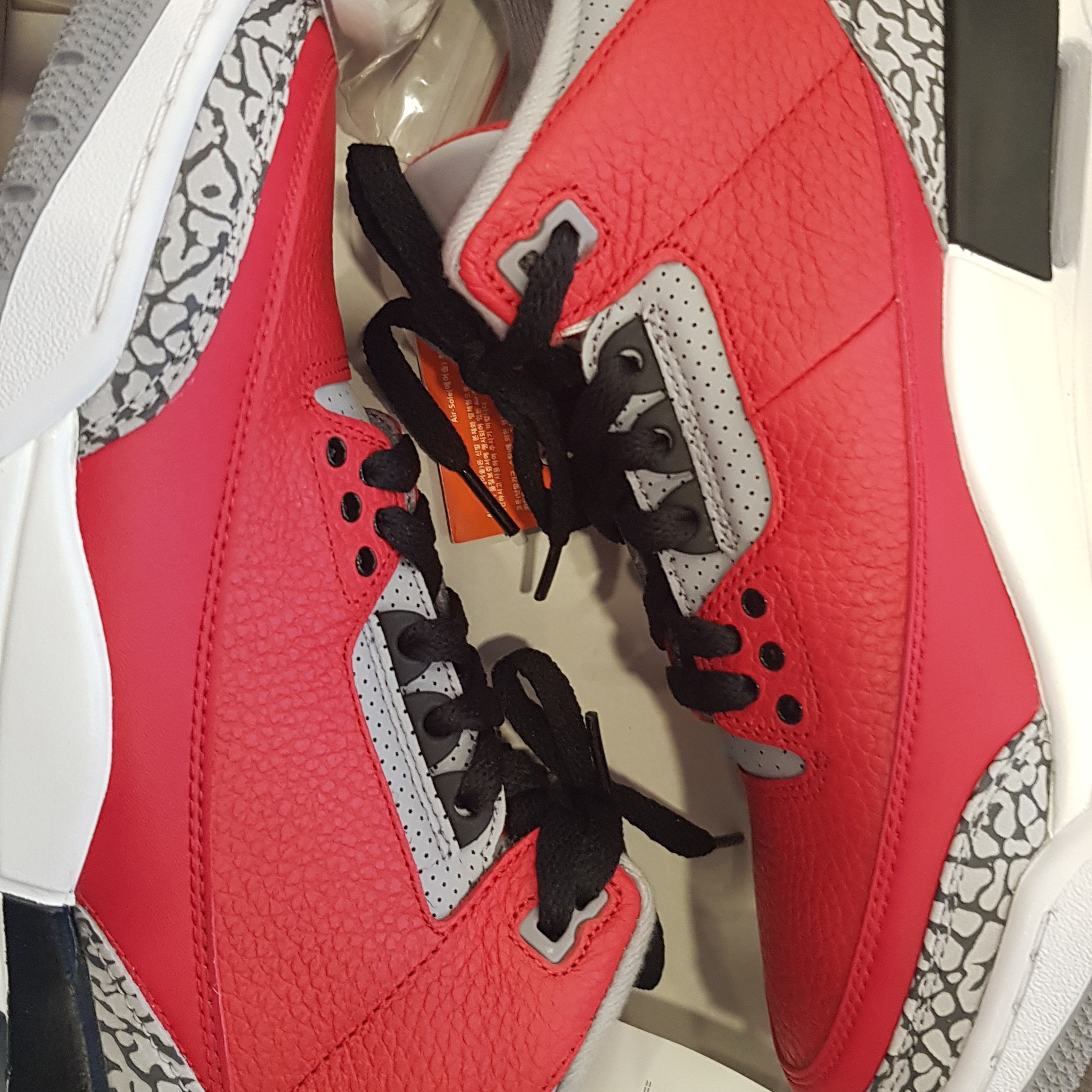 Jordan 3 Retro SE Unite 착용 스타일