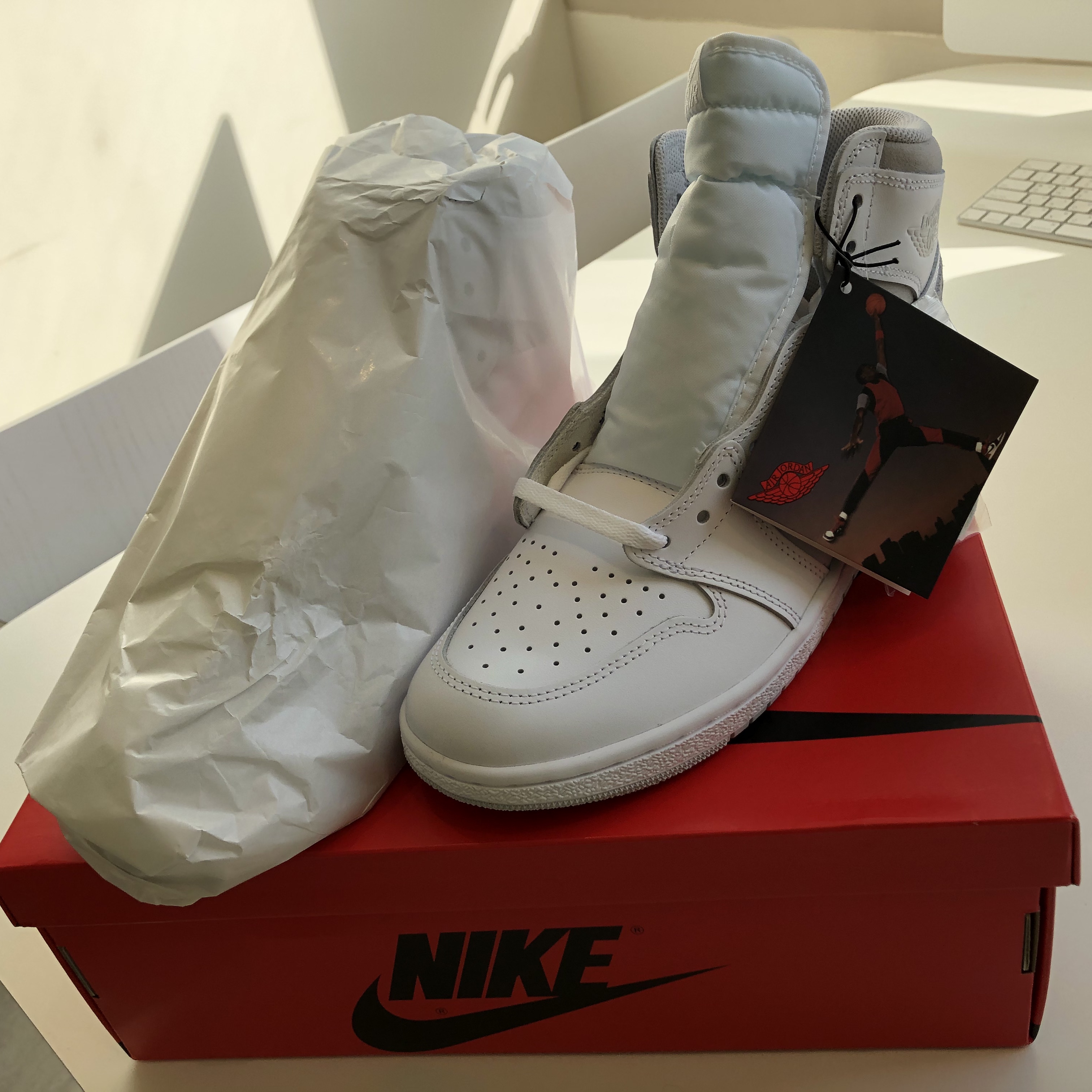 Jordan 1 High 85 Neutral Grey 착용 스타일