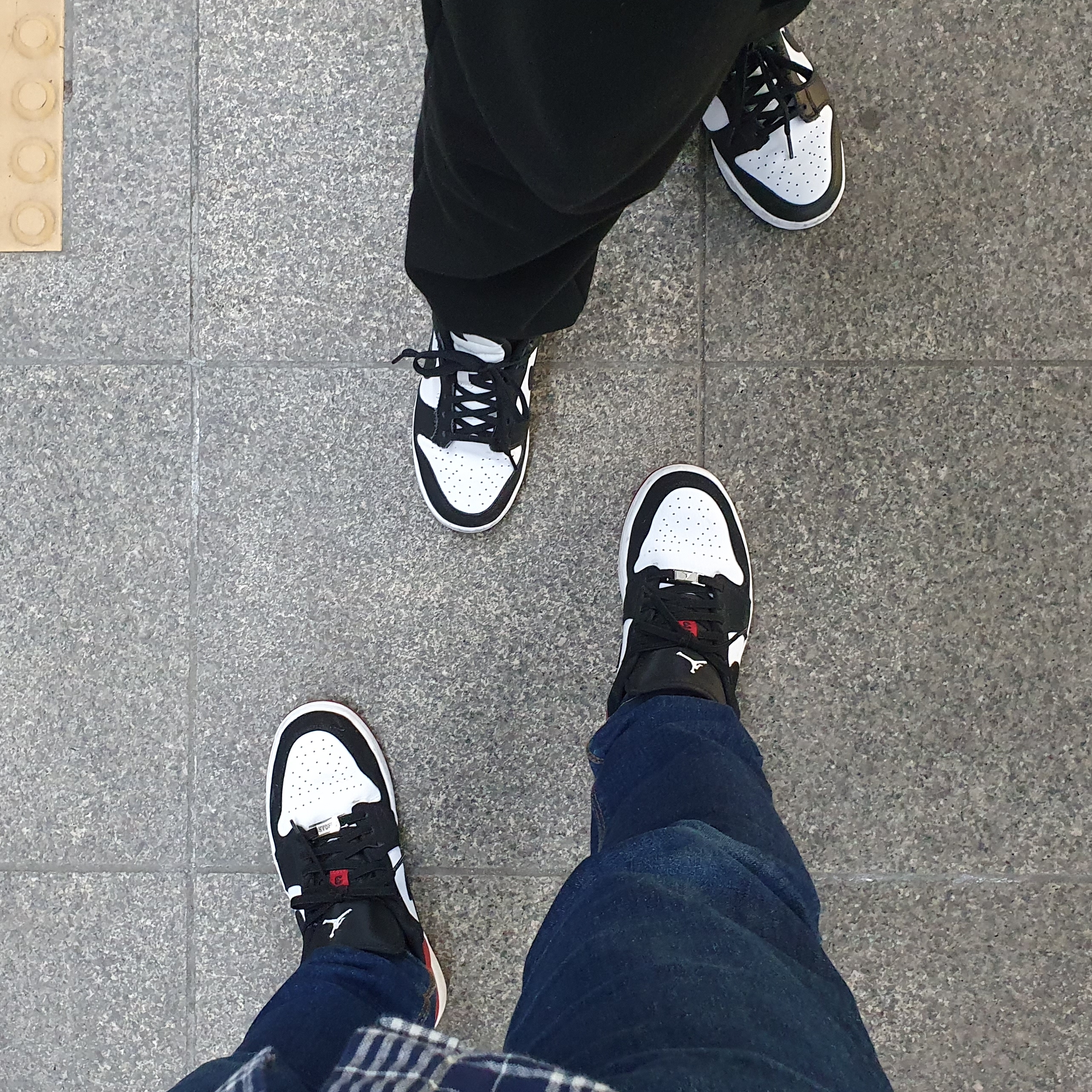 Jordan 1 Low Black Toe, (W) Nike Dunk Low Black 착용 스타일