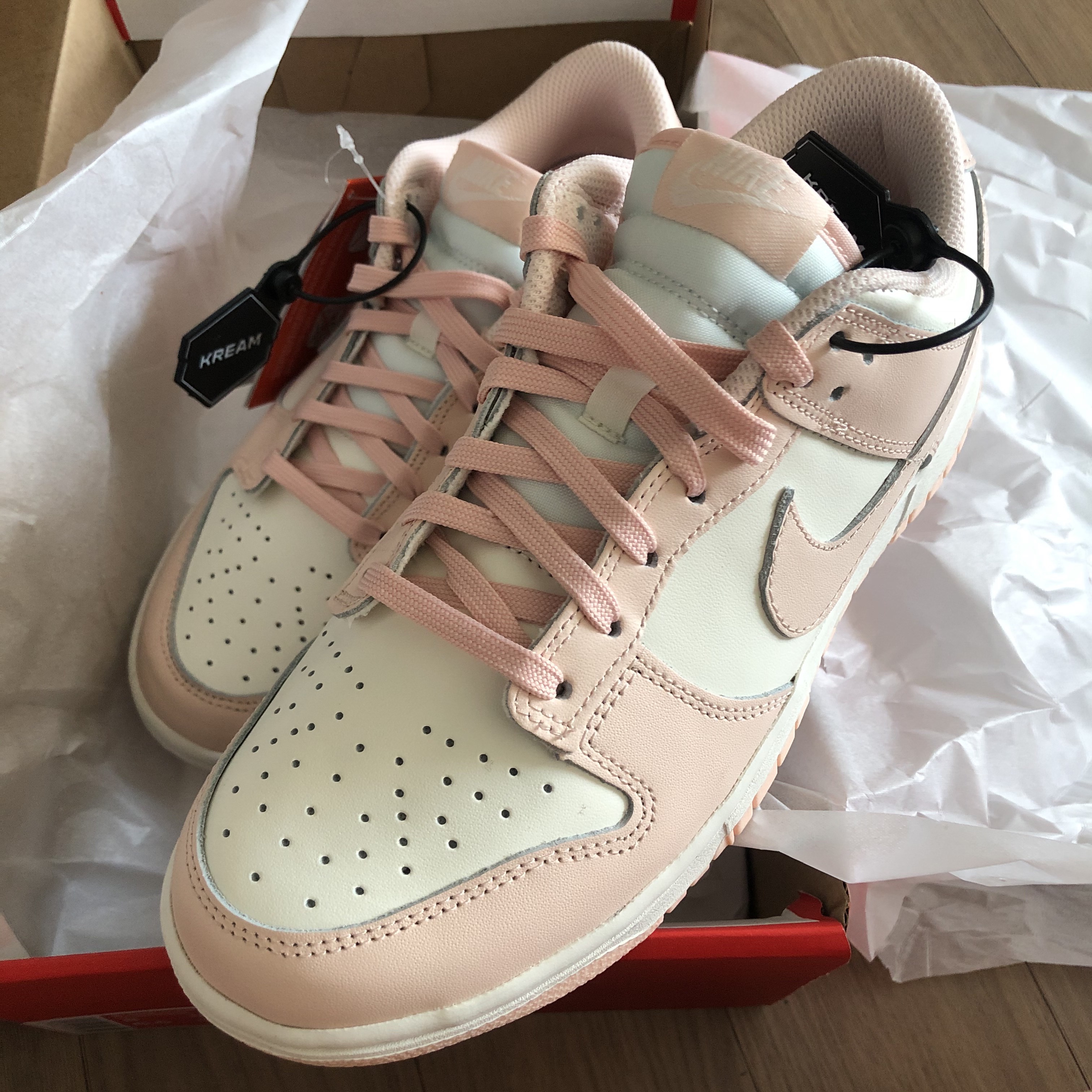 (W) Nike Dunk Low Orange Pearl 착용 스타일