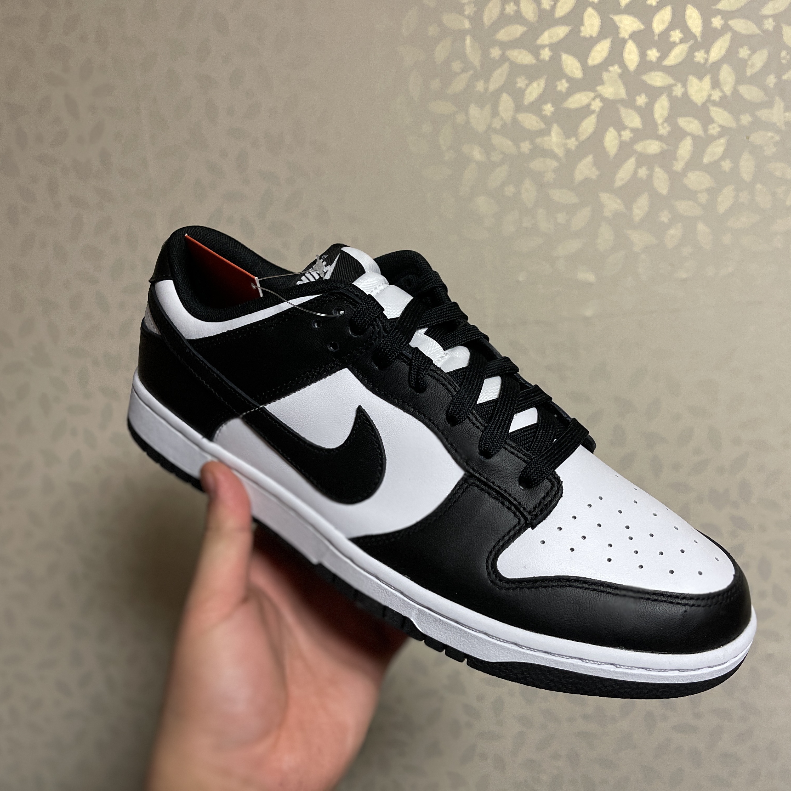 Nike Dunk Low Retro Black 착용 스타일 - 3