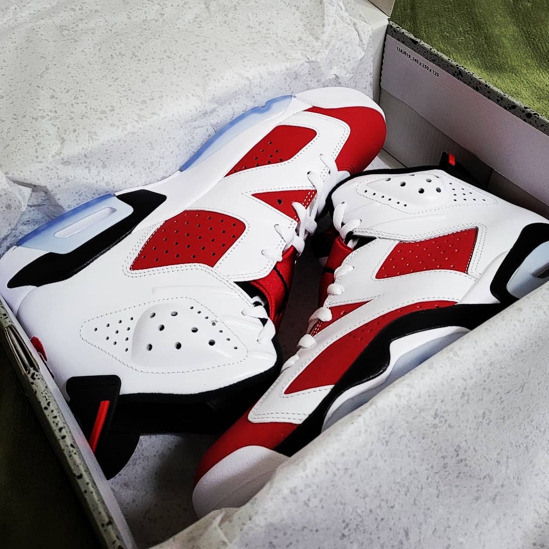 Jordan 6 Retro Carmine 2021 착용 스타일 - 4