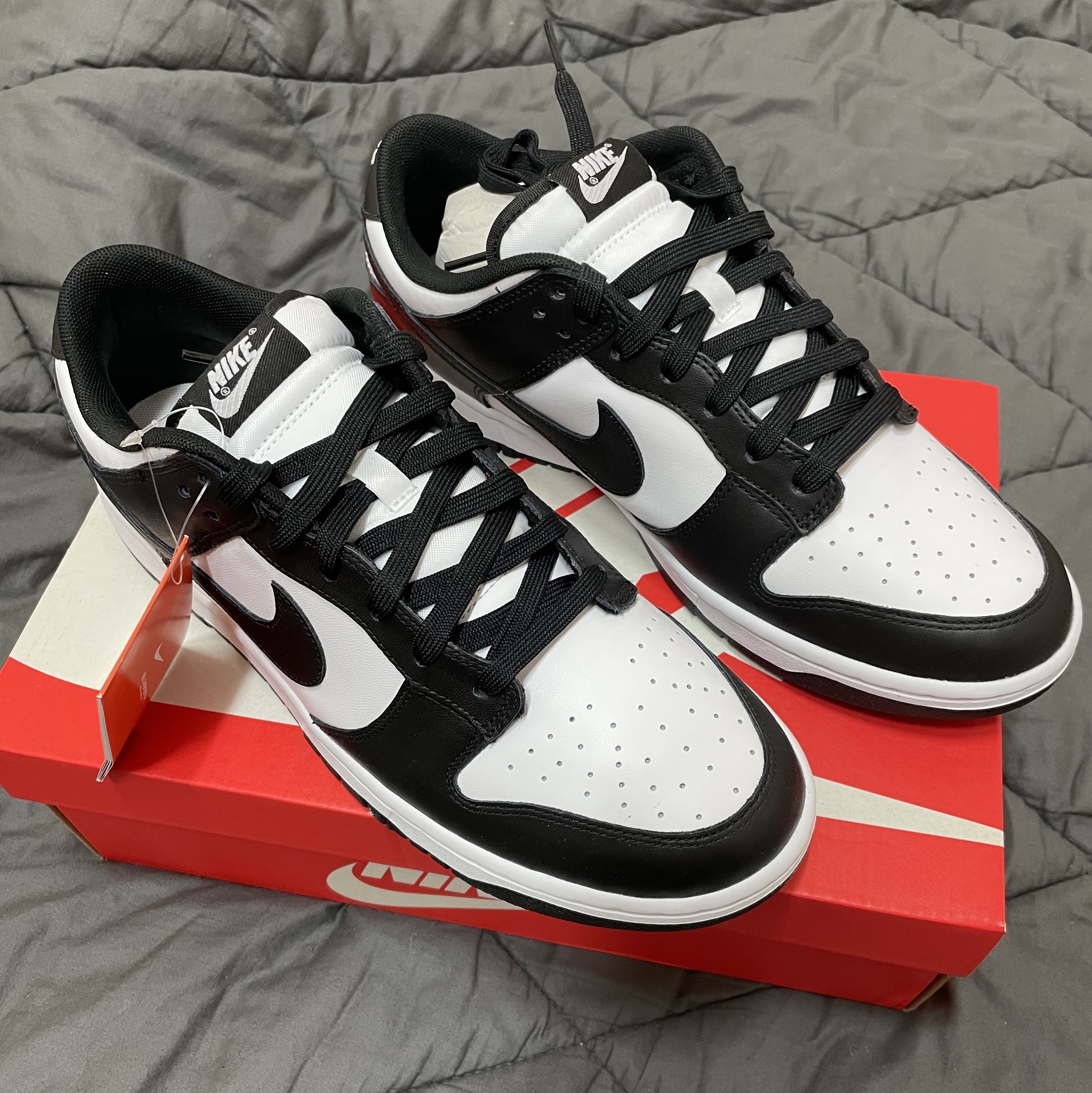 Nike Dunk Low Retro Black 착용 스타일