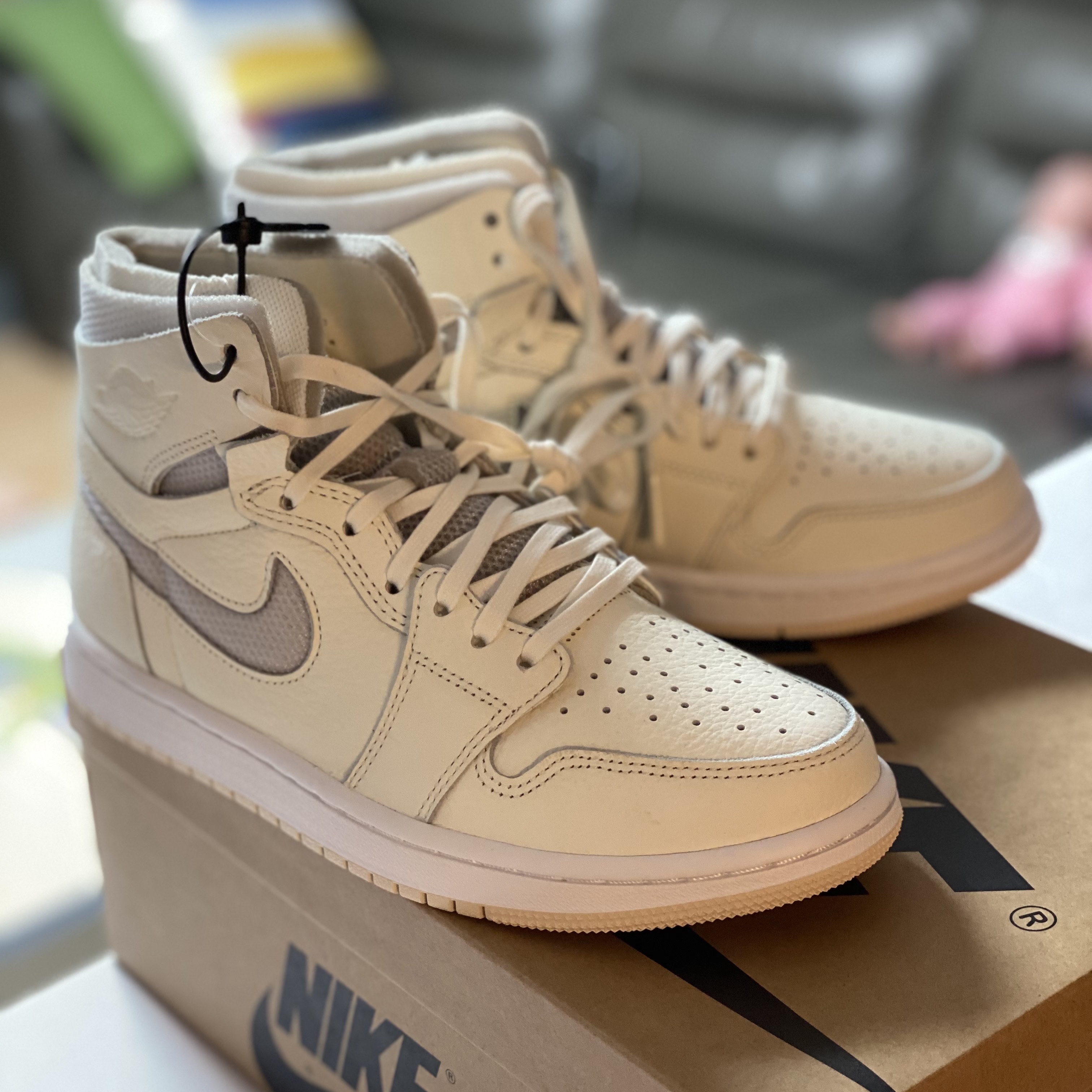 (W) Jordan 1 Zoom Air CMFT Sail 착용 스타일 - 2