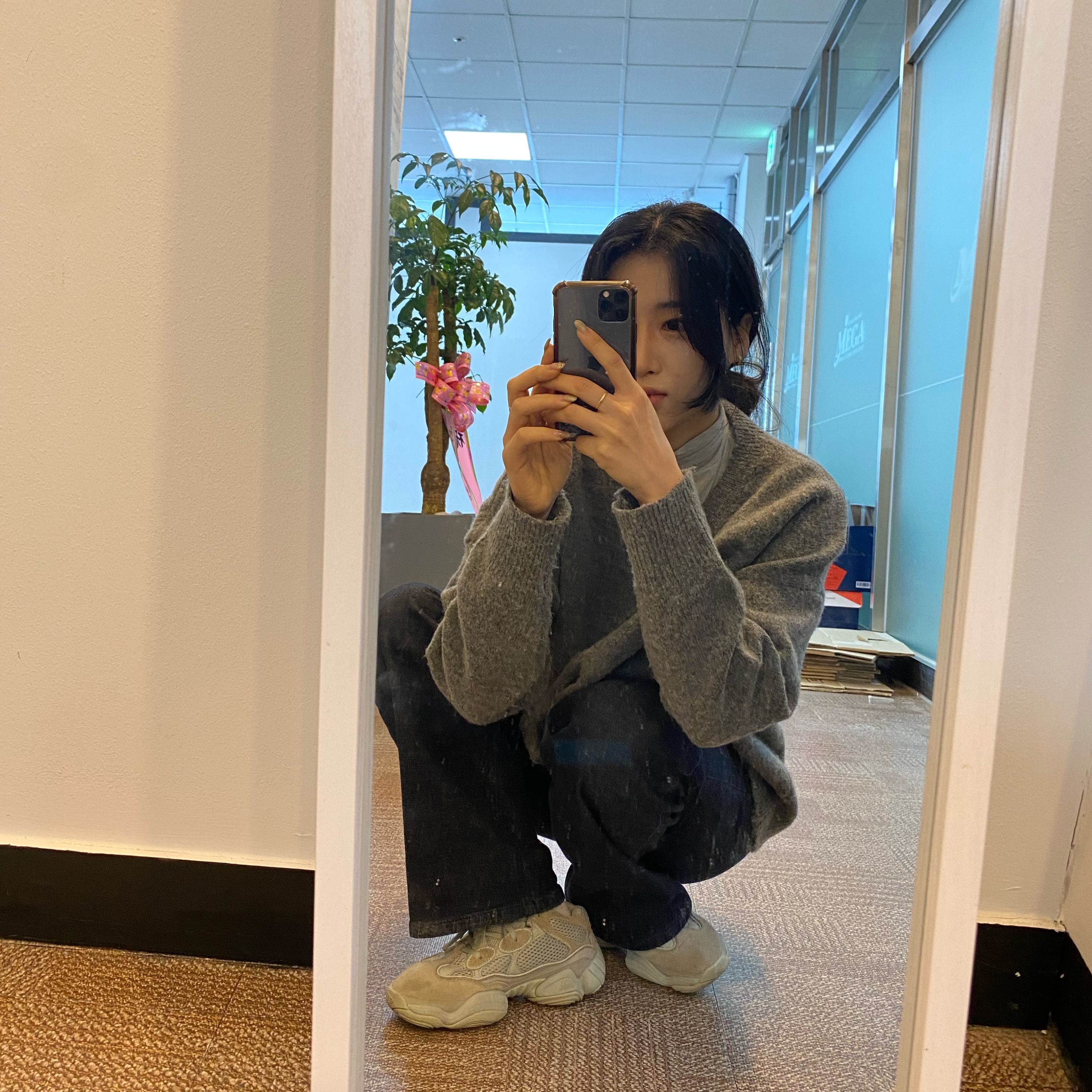 Adidas Yeezy 500 Salt 착용 스타일