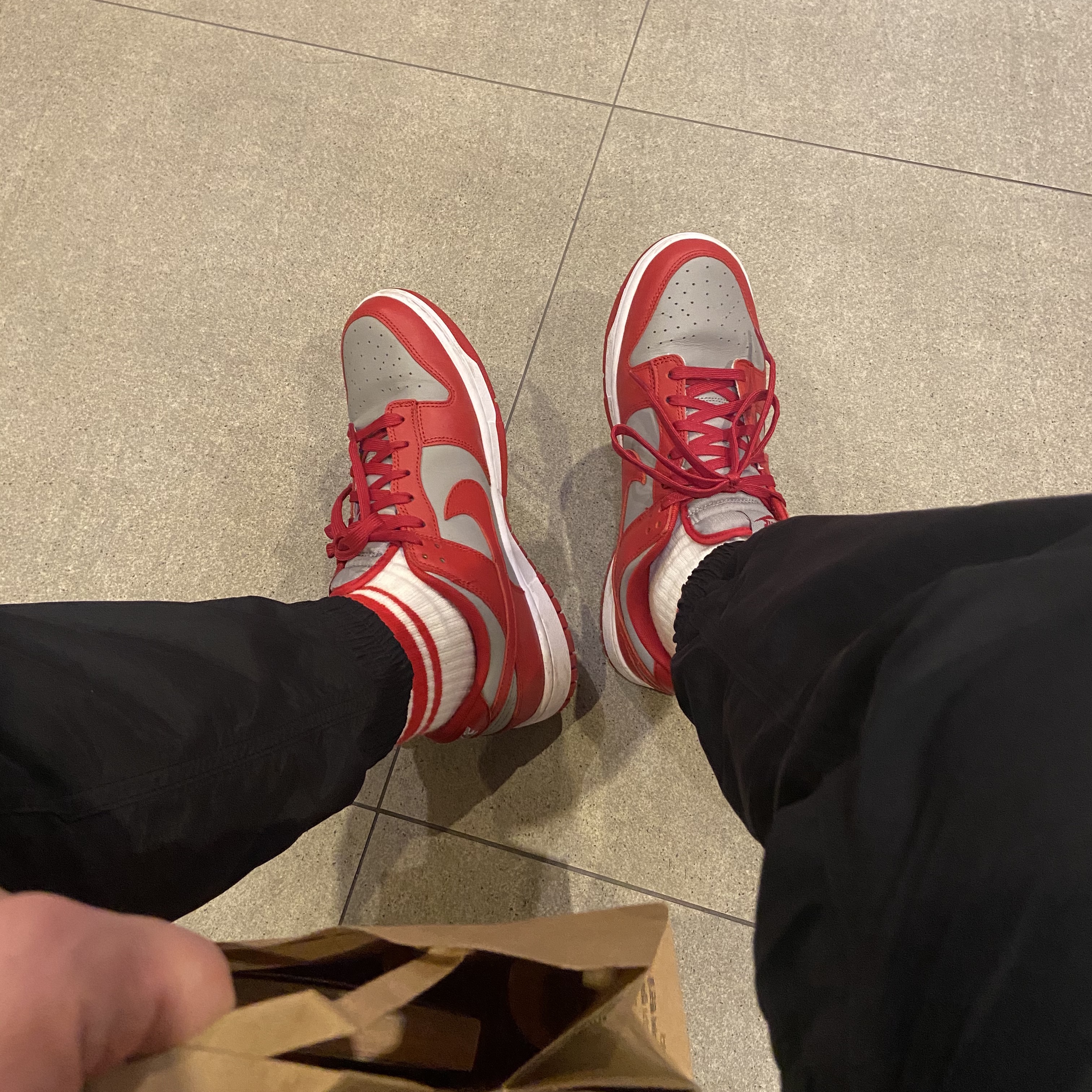 Nike Dunk Low Retro Medium Grey 착용 스타일