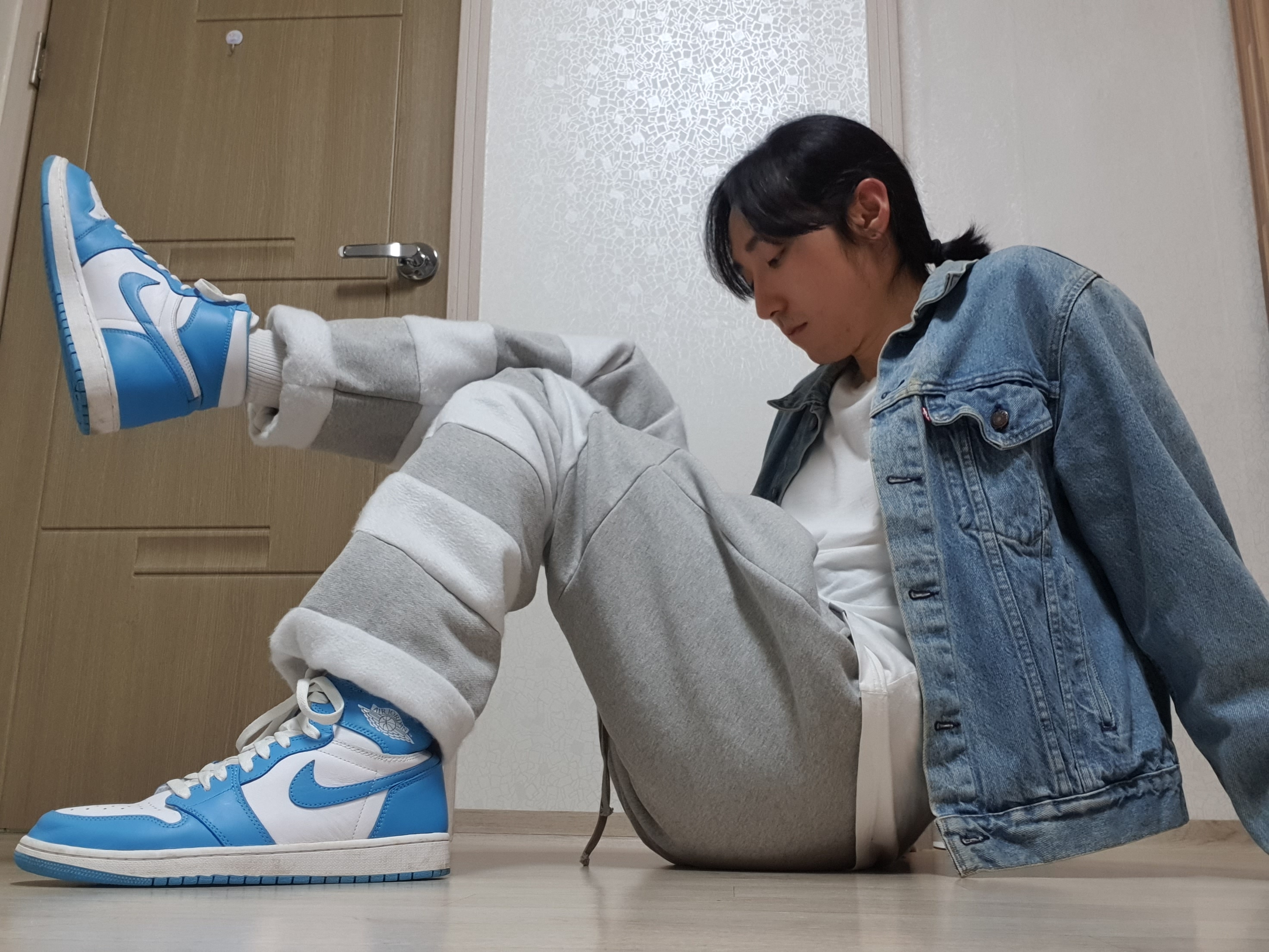 Jordan 1 Retro UNC 착용 스타일