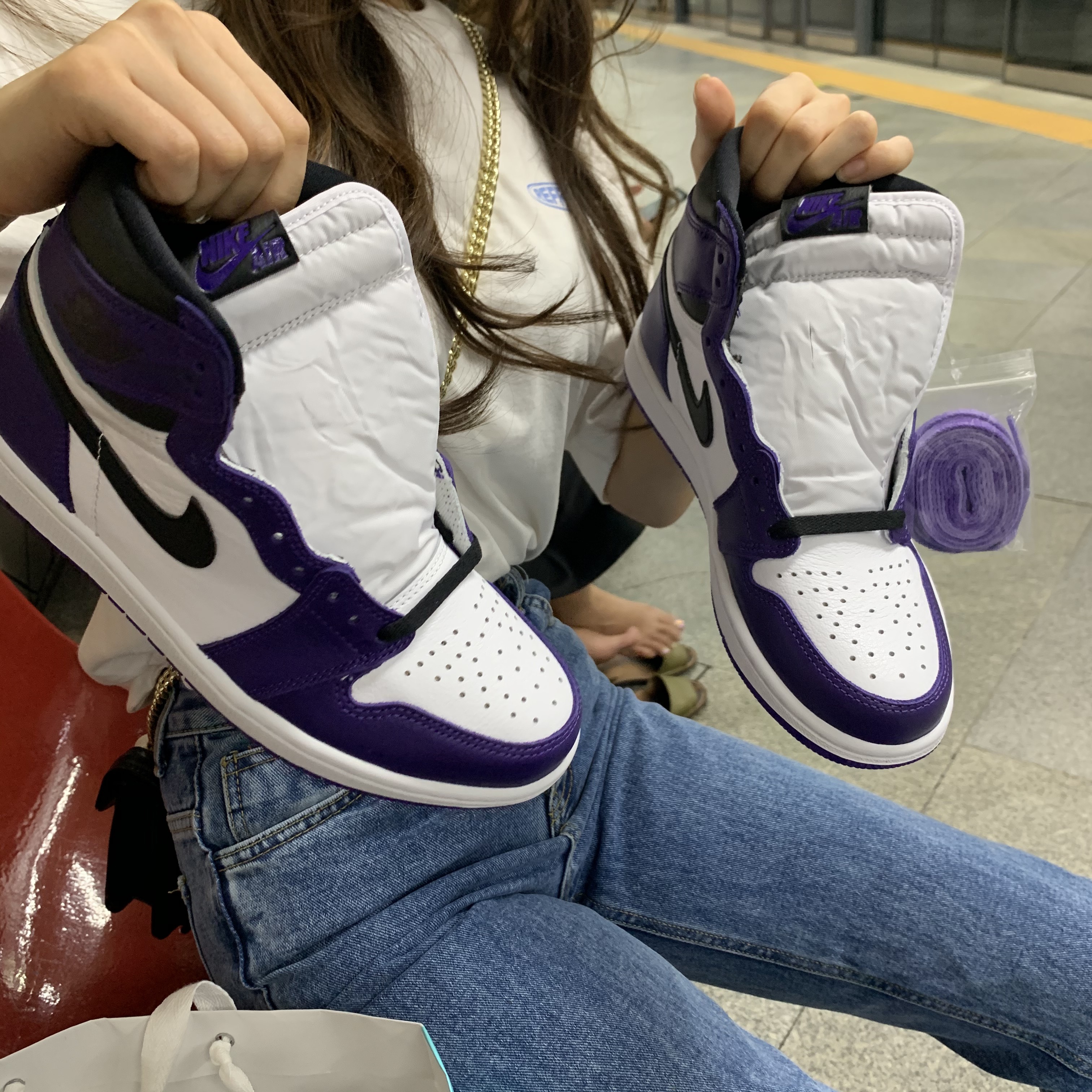 Jordan 1 Retro High OG Court Purple 2020 착용 스타일 - 2