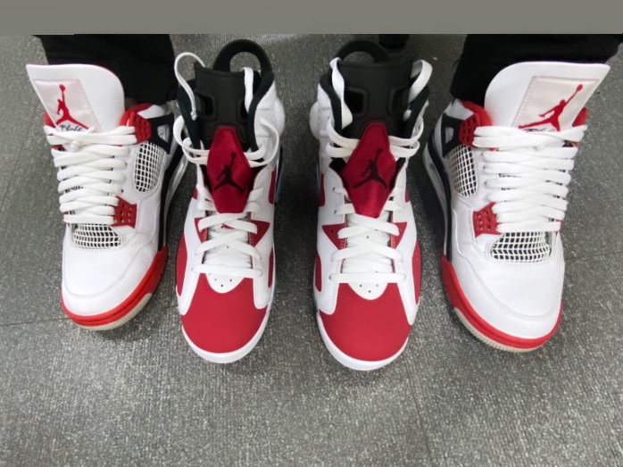 Jordan 4 Retro OG Fire Red 2020, Jordan 6 Retro Carmine 2021 착용 스타일 - 1