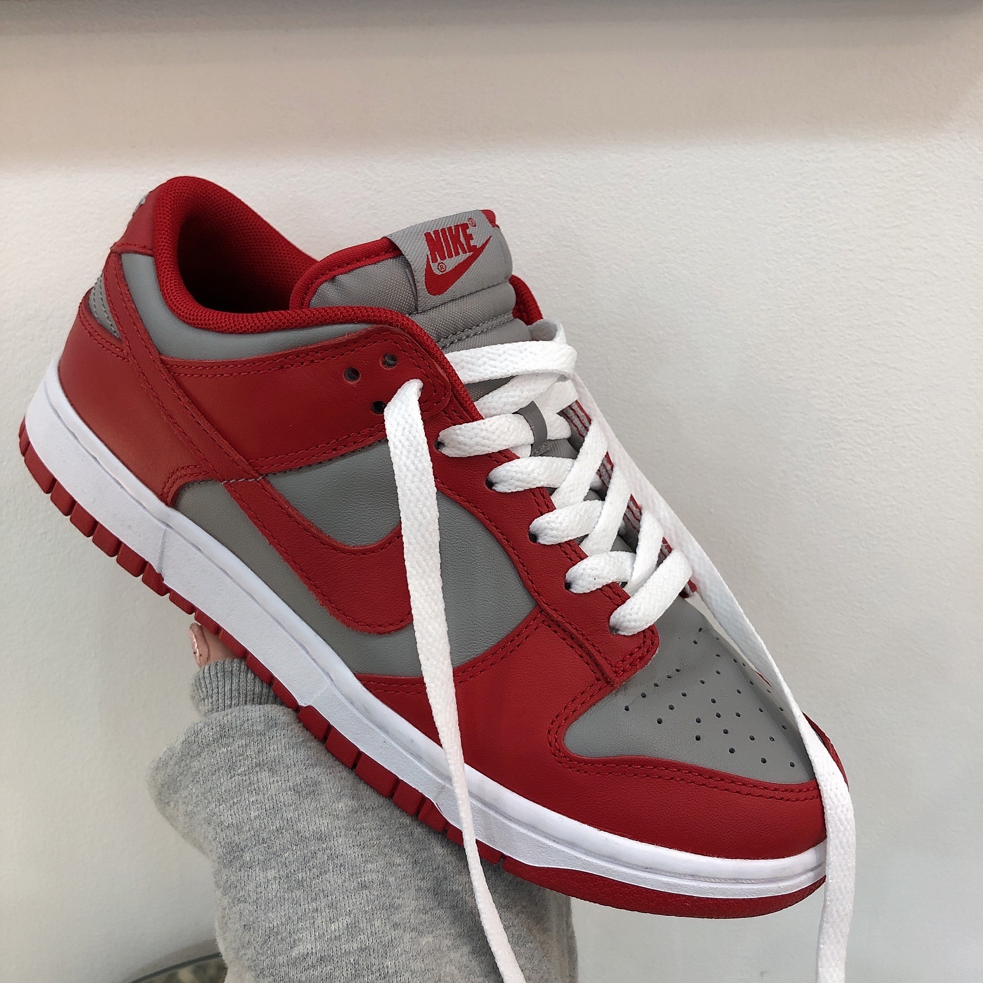 Nike Dunk Low Retro Medium Grey 착용 스타일 - 2