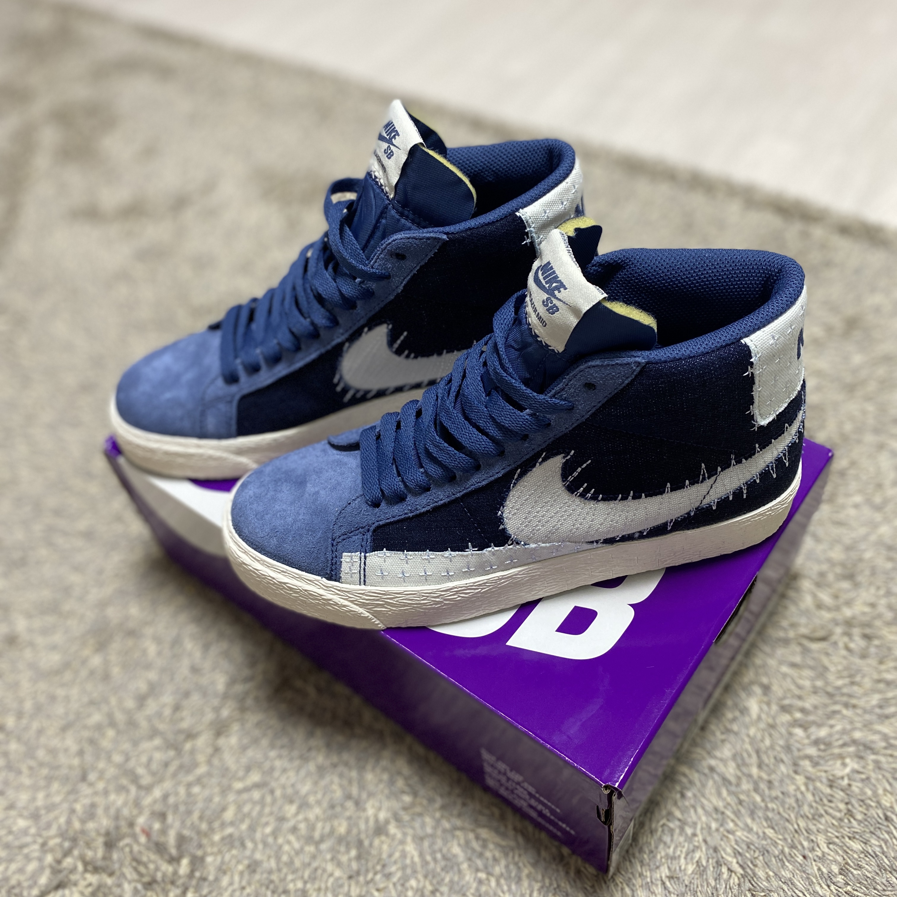 Nike SB Zoom Blazer Mid Mystic Navy 착용 스타일 - 1
