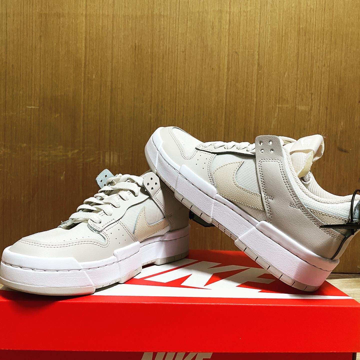 (W) Nike Dunk Low Disrupt Desert Sand 착용 스타일 - 2