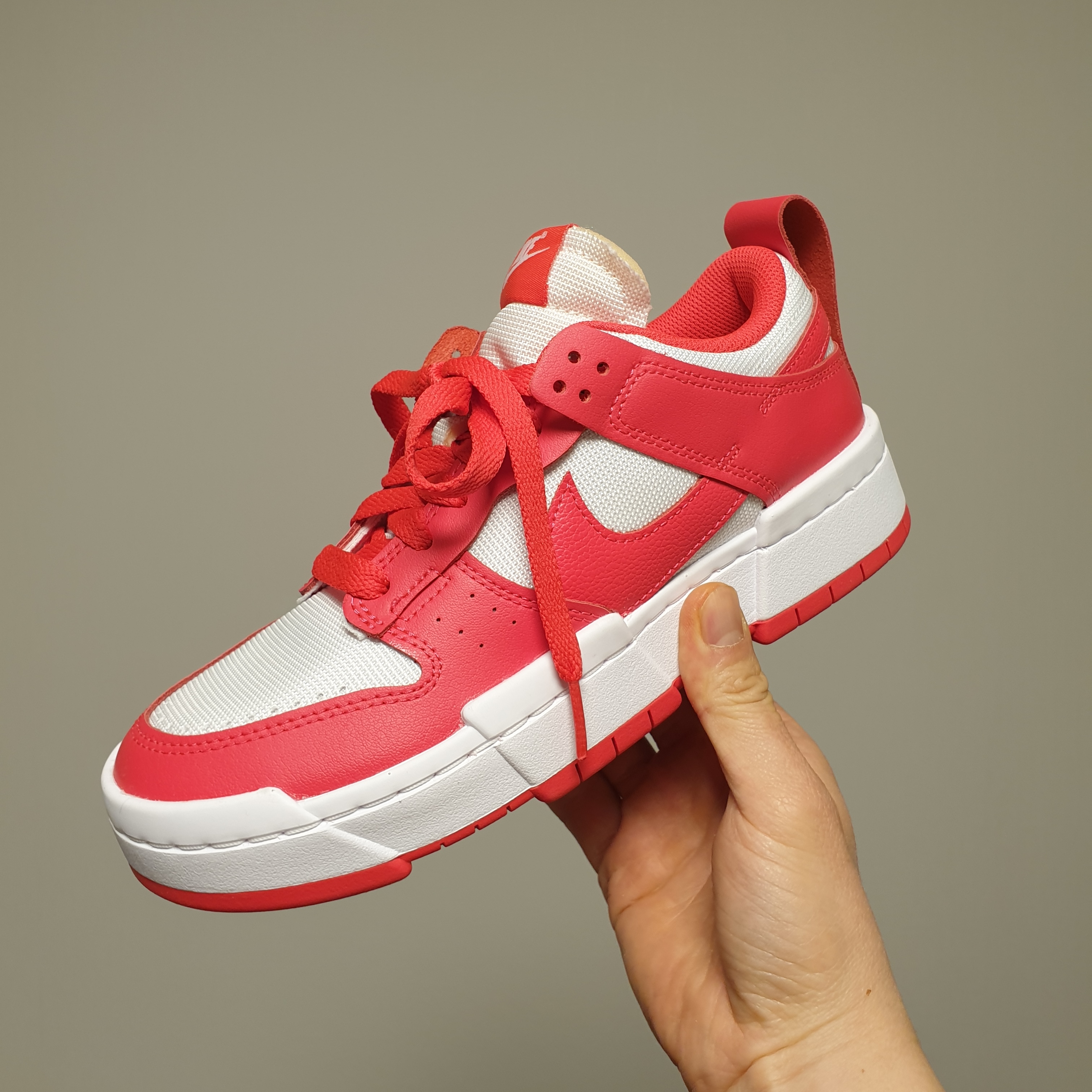 (W) Nike Dunk Low Disrupt Siren Red 착용 스타일 - 1