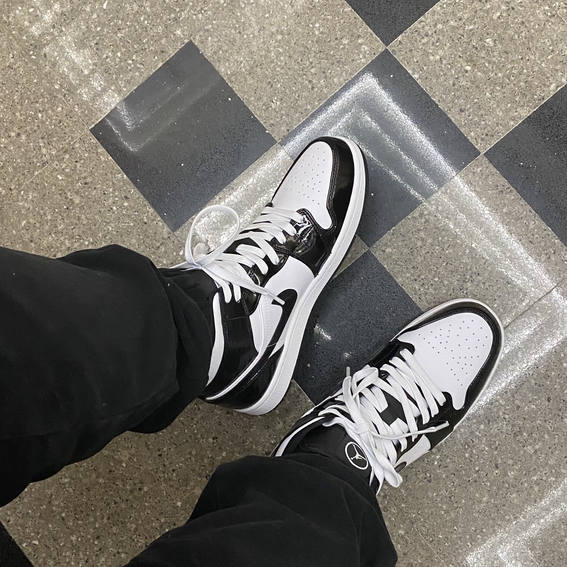 Jordan 1 Mid SE ASW Black 착용 스타일