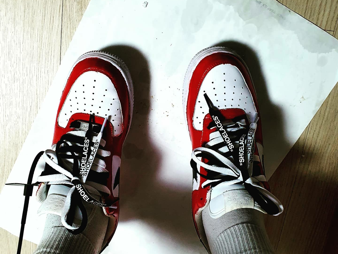 Nike Air Force 1 '07 Low White, Jordan 1 x Off-White Retro High Chicago The Ten 착용 스타일 - 2