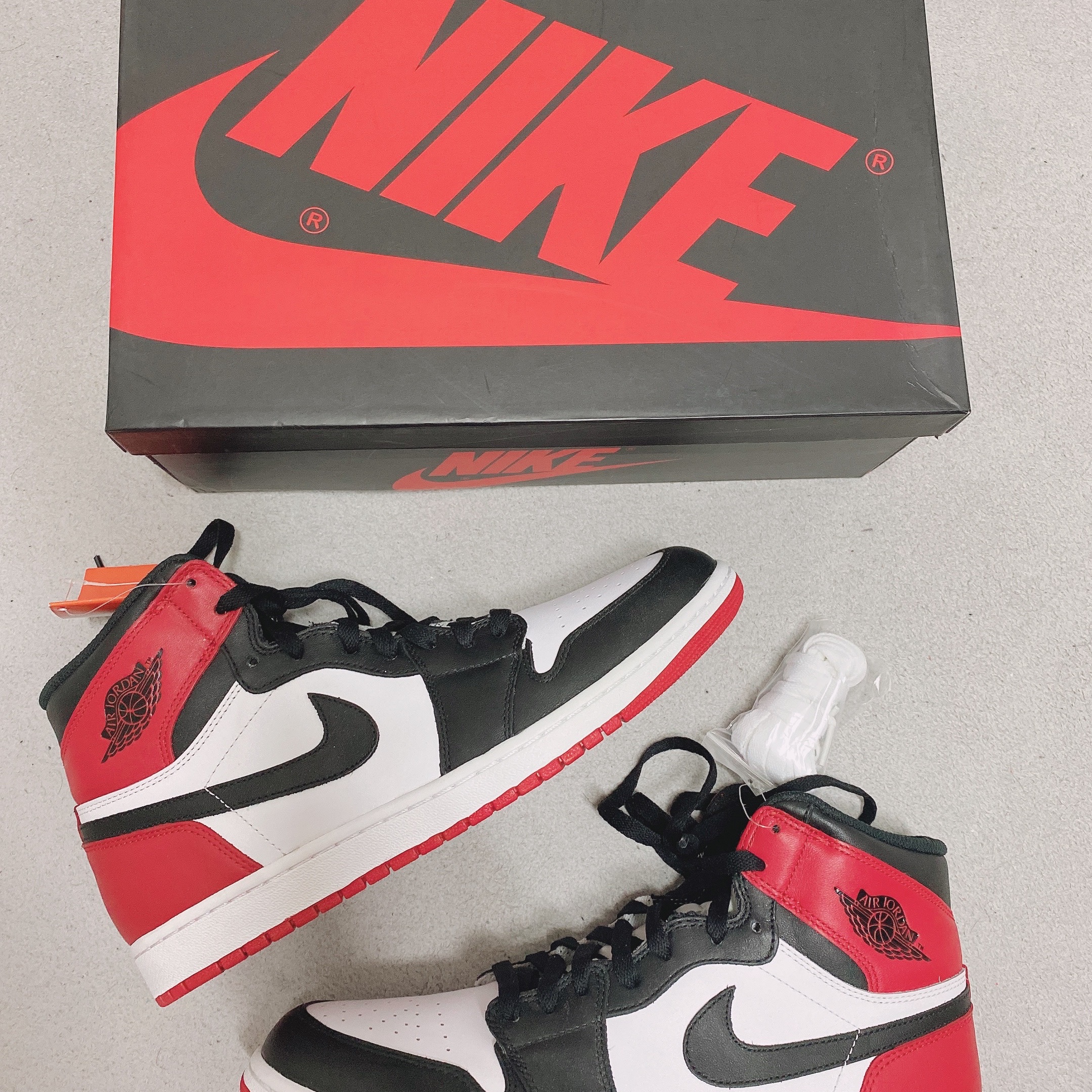 Jordan 1 Retro Black Toe 2013 착용 스타일 - 1