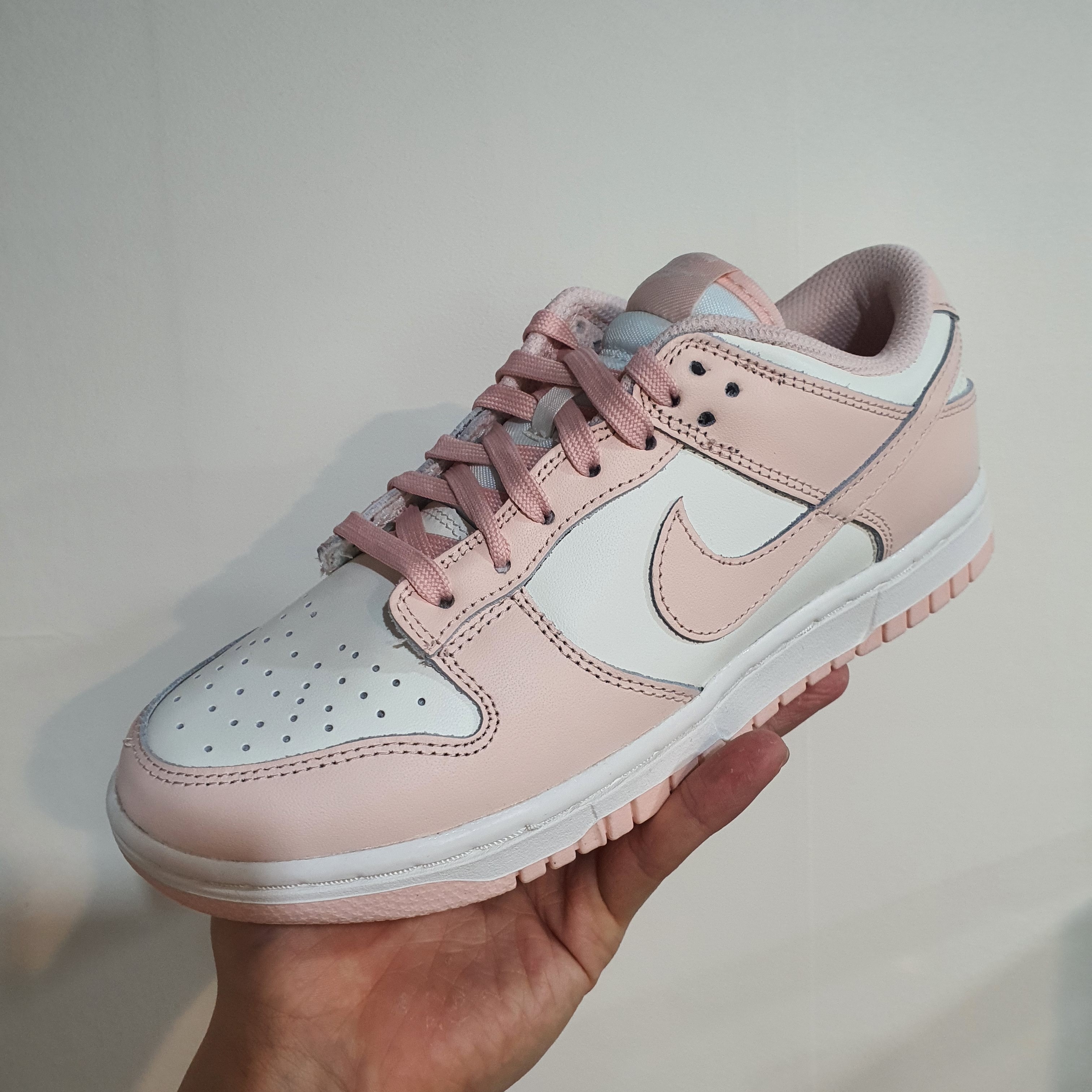 (W) Nike Dunk Low Orange Pearl 착용 스타일 - 2