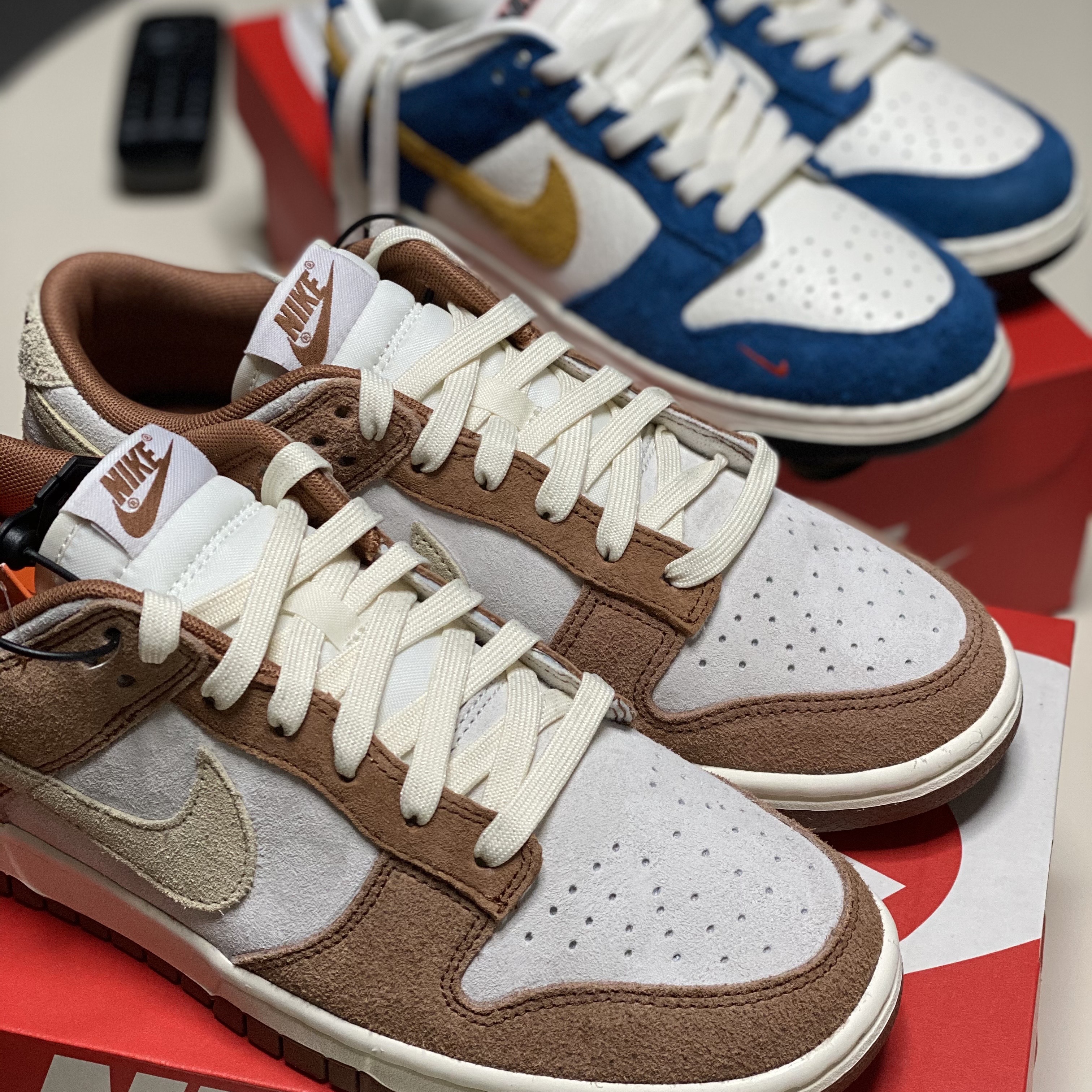 Nike Dunk Low Pro Premium Medium Curry, Nike x Kasina Dunk Low 80's Bus 착용 스타일