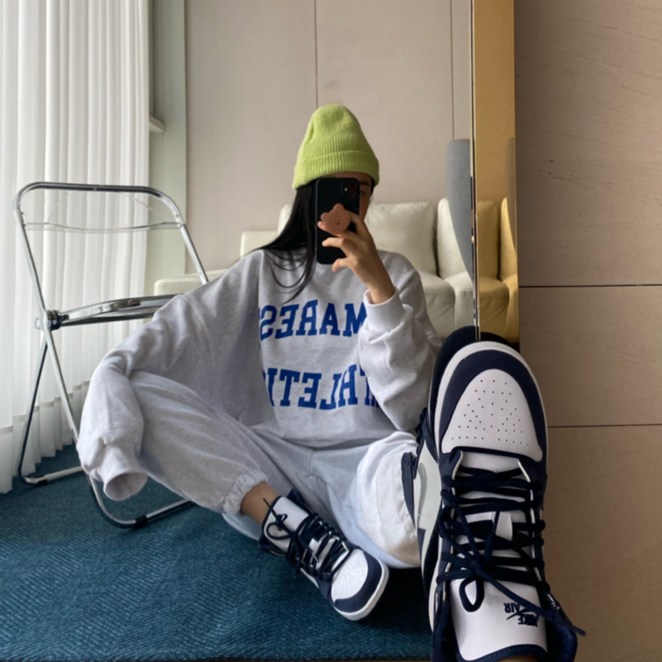 Jordan 1 Retro High OG CO.JP Midnight Navy 착용 스타일 - 2