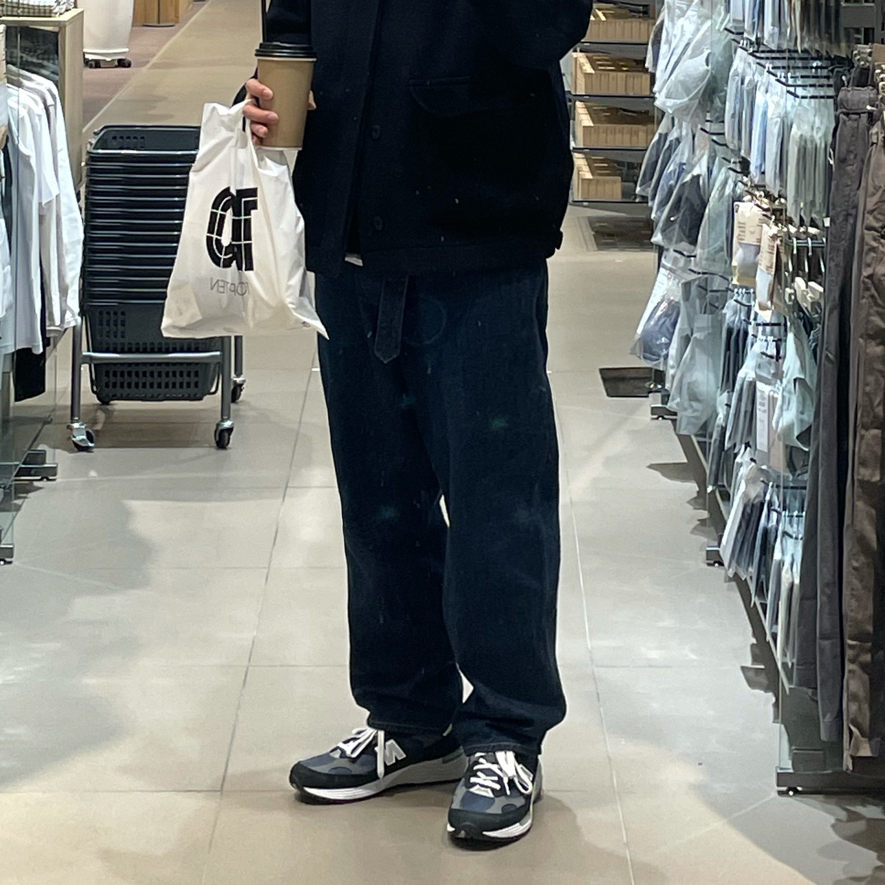 New Balance 992 Made in USA Navy 착용 스타일
