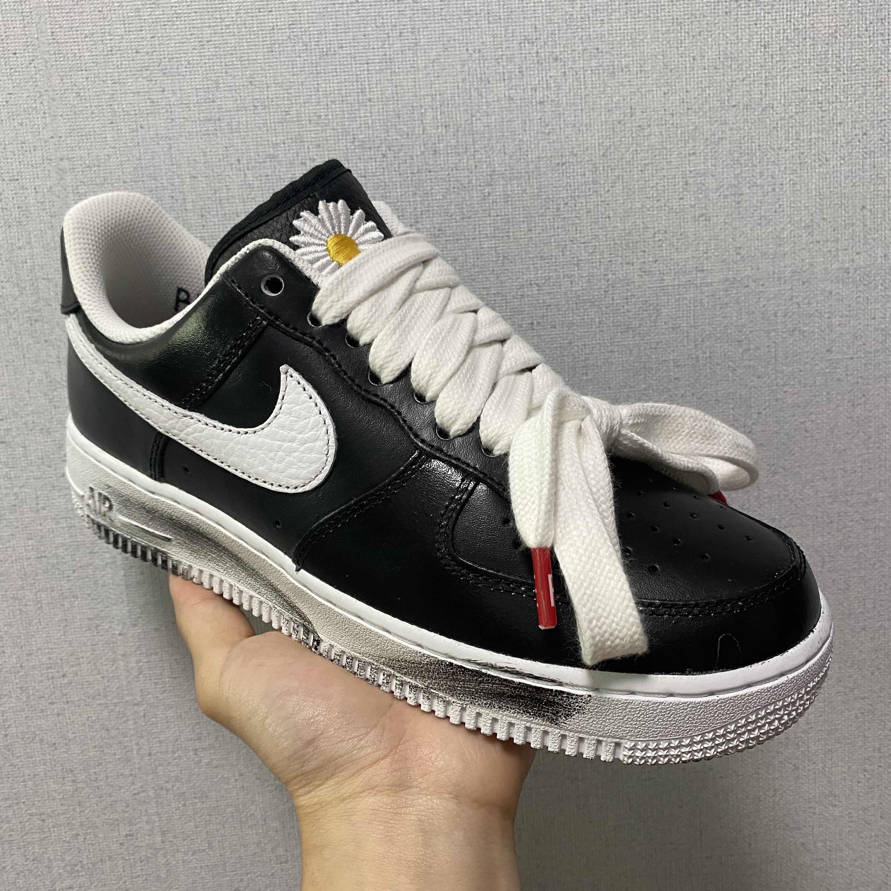 Nike x Peaceminusone Air Force 1 Low Para-Noise 착용 스타일