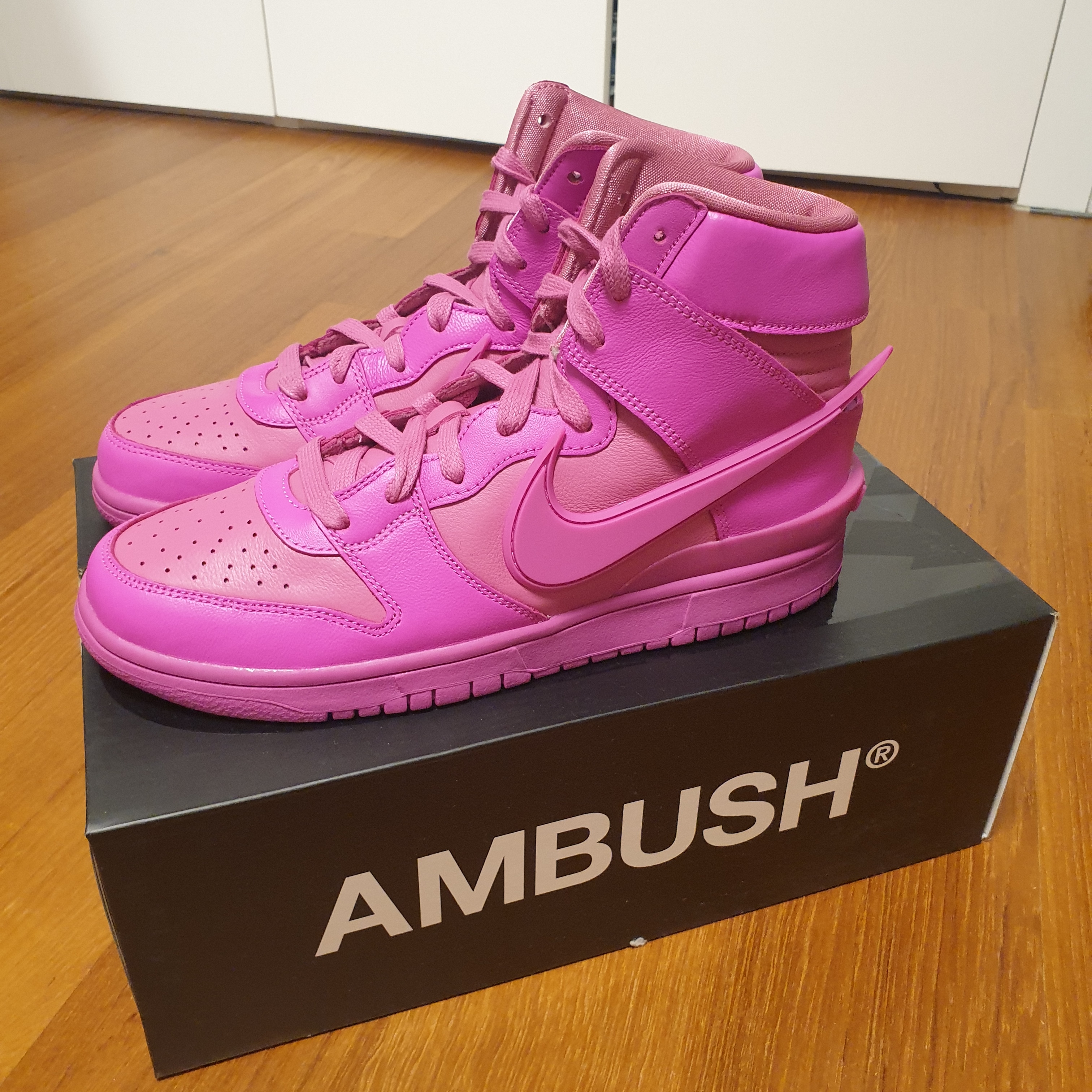 Nike x Ambush Dunk High Cosmic Fuchsia 착용 스타일 - 2