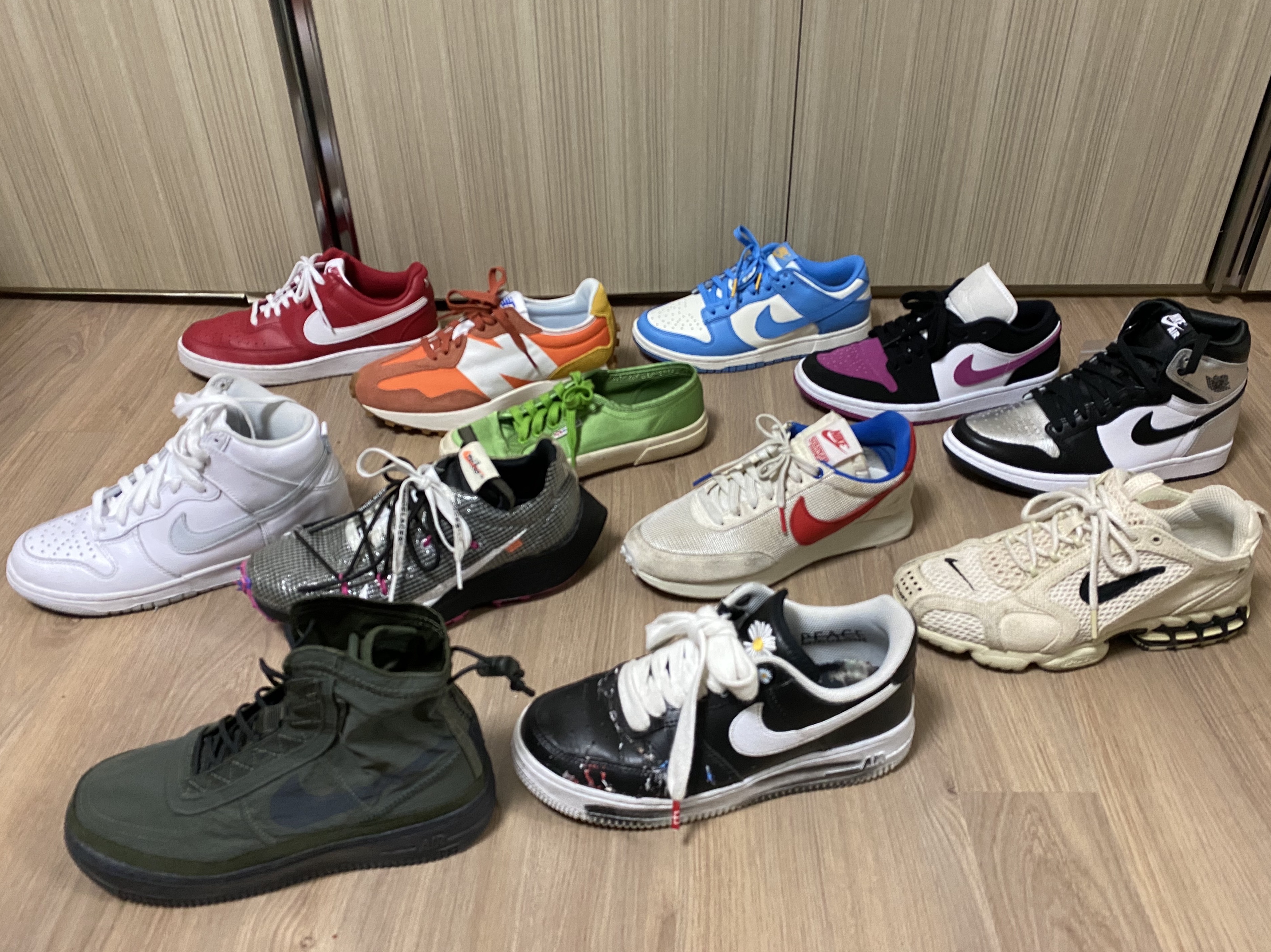 (W) Nike Dunk Low Coast, Nike x Stranger Things Tailwind 79 Independence Day Pack 착용 스타일