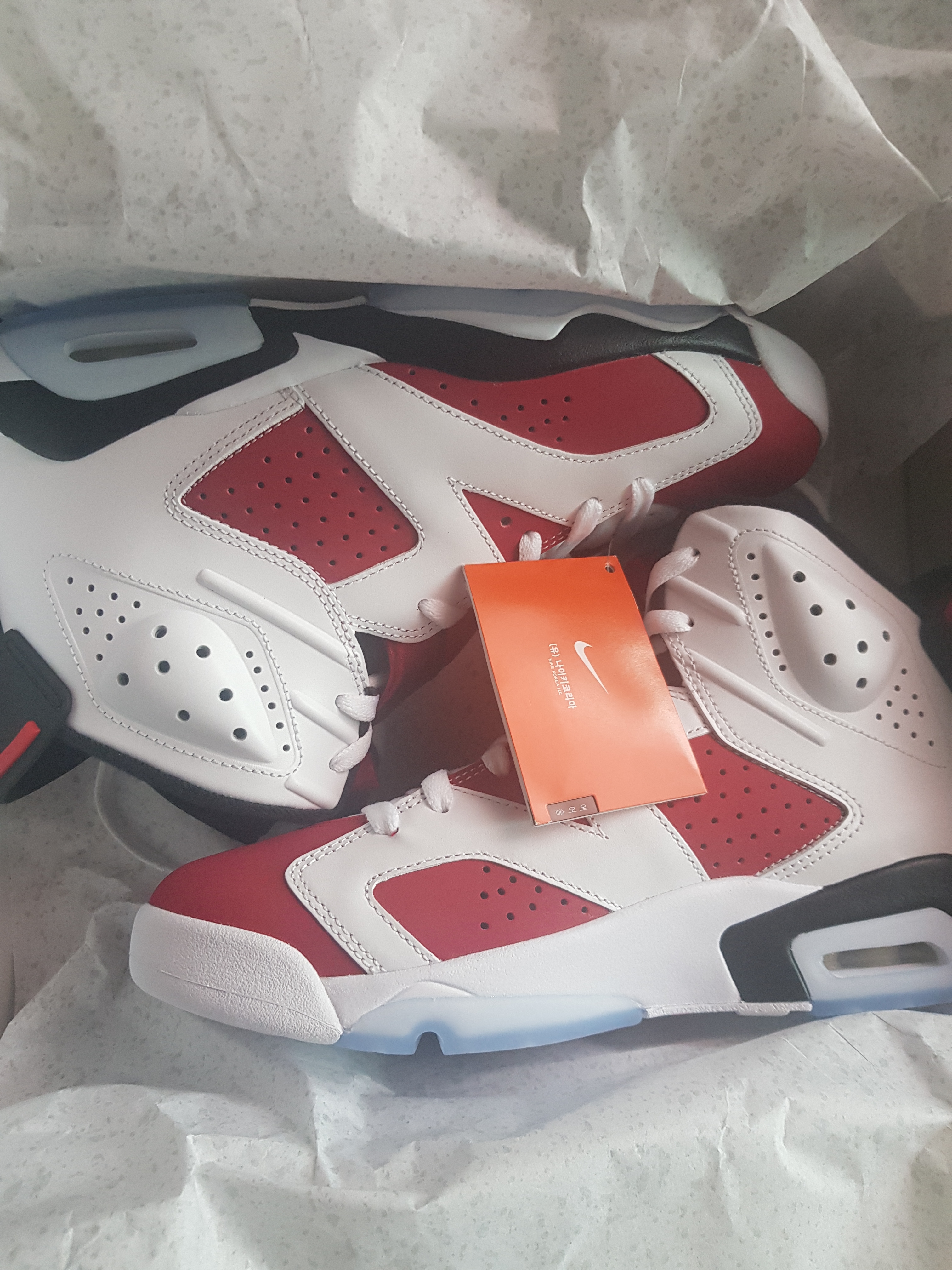 Jordan 6 Retro Carmine 2021 착용 스타일
