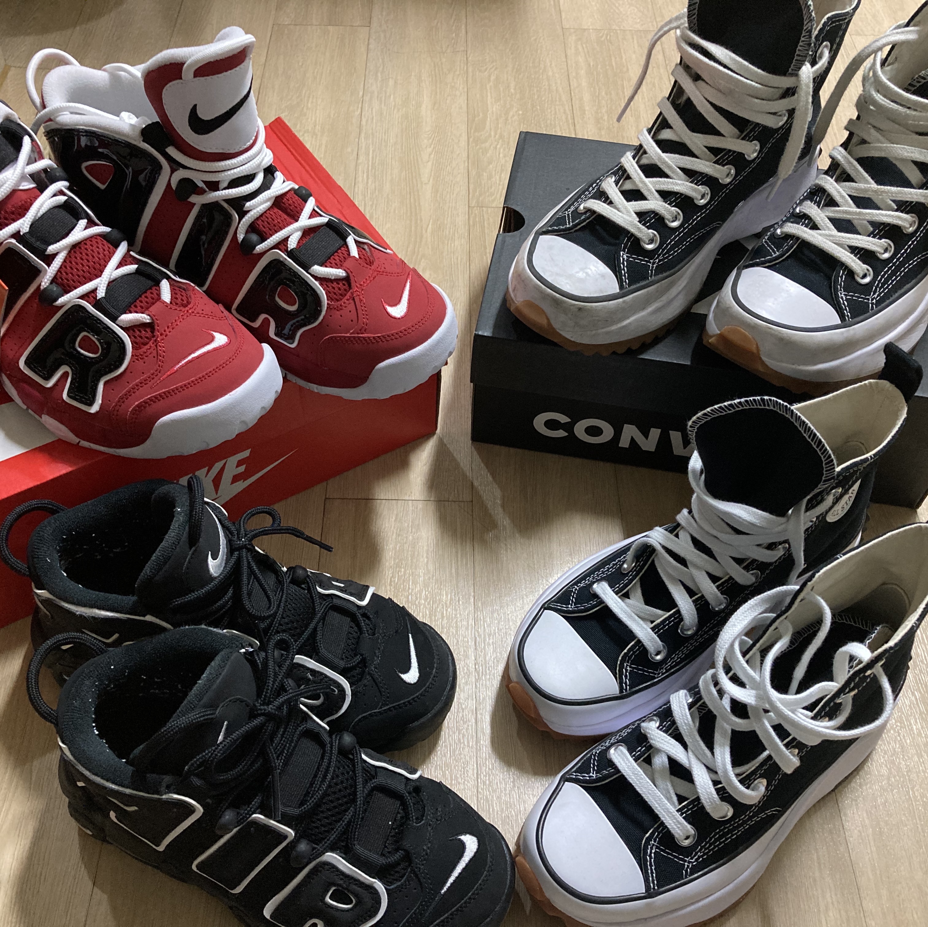 (GS) Nike Air More Uptempo 96 Bulls 2016, (GS) Nike Air More Uptempo Black White 2020 착용 스타일