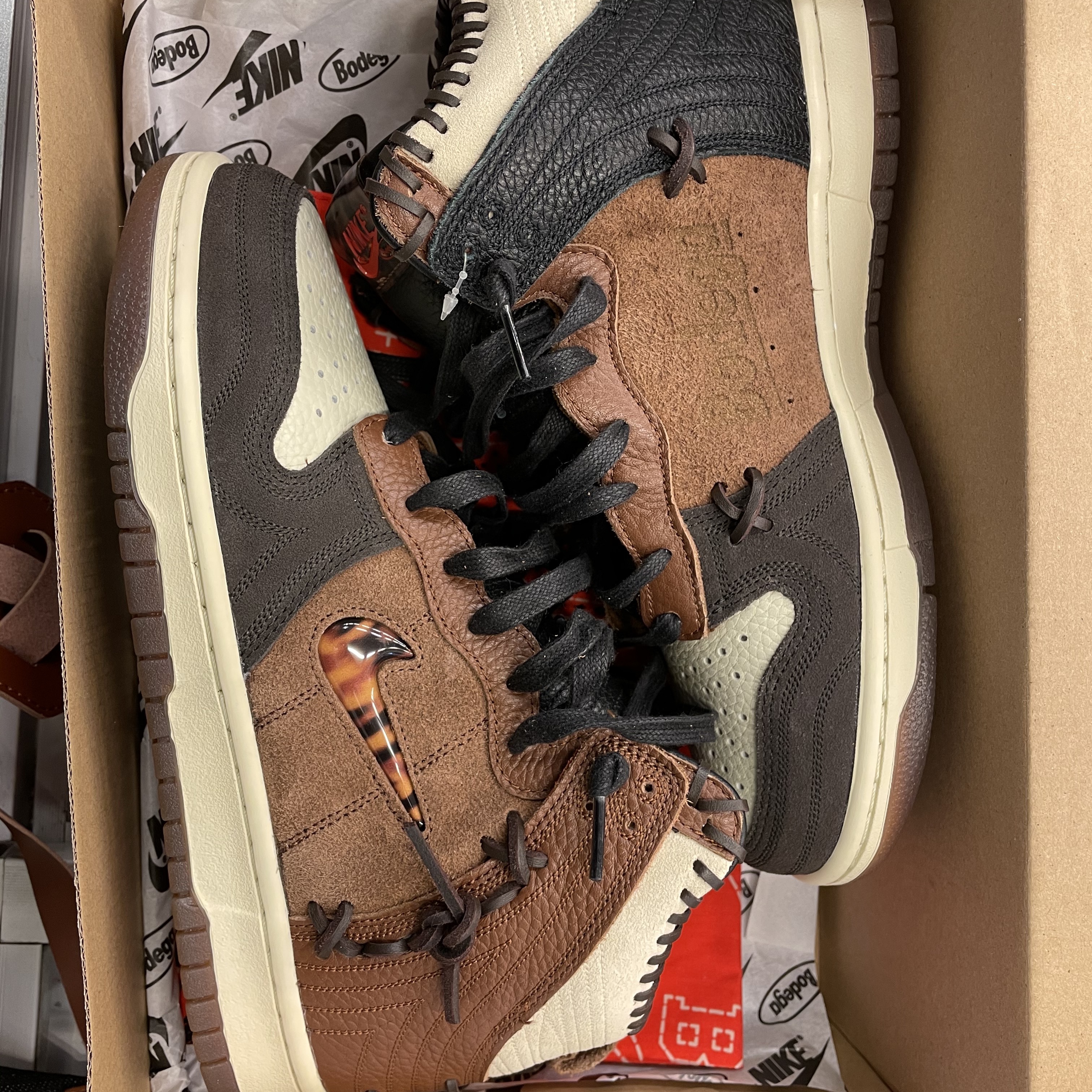 Nike x Bodega Dunk High Legend 착용 스타일