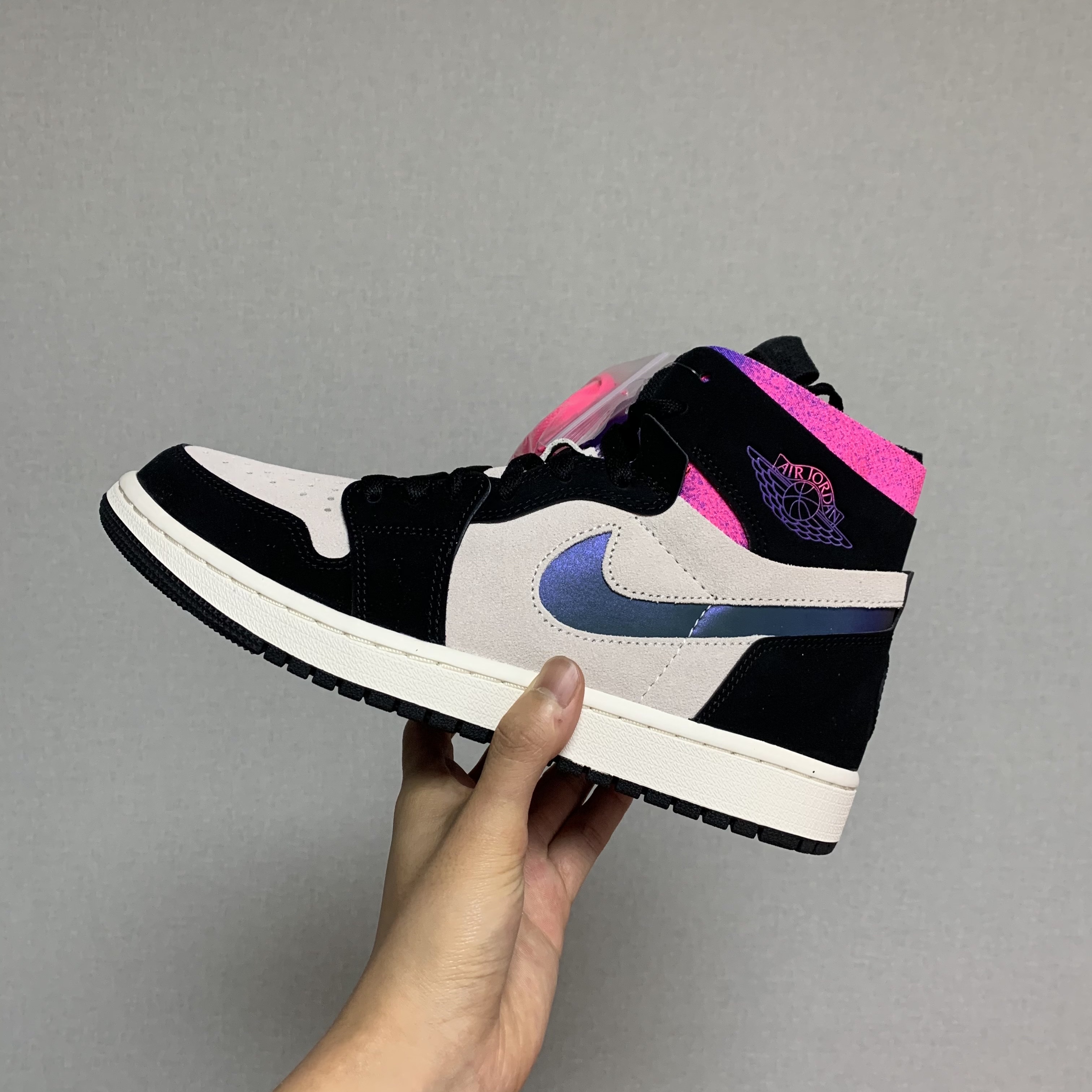 Jordan 1 x Paris Saint-Germain Zoom Air CMFT 착용 스타일