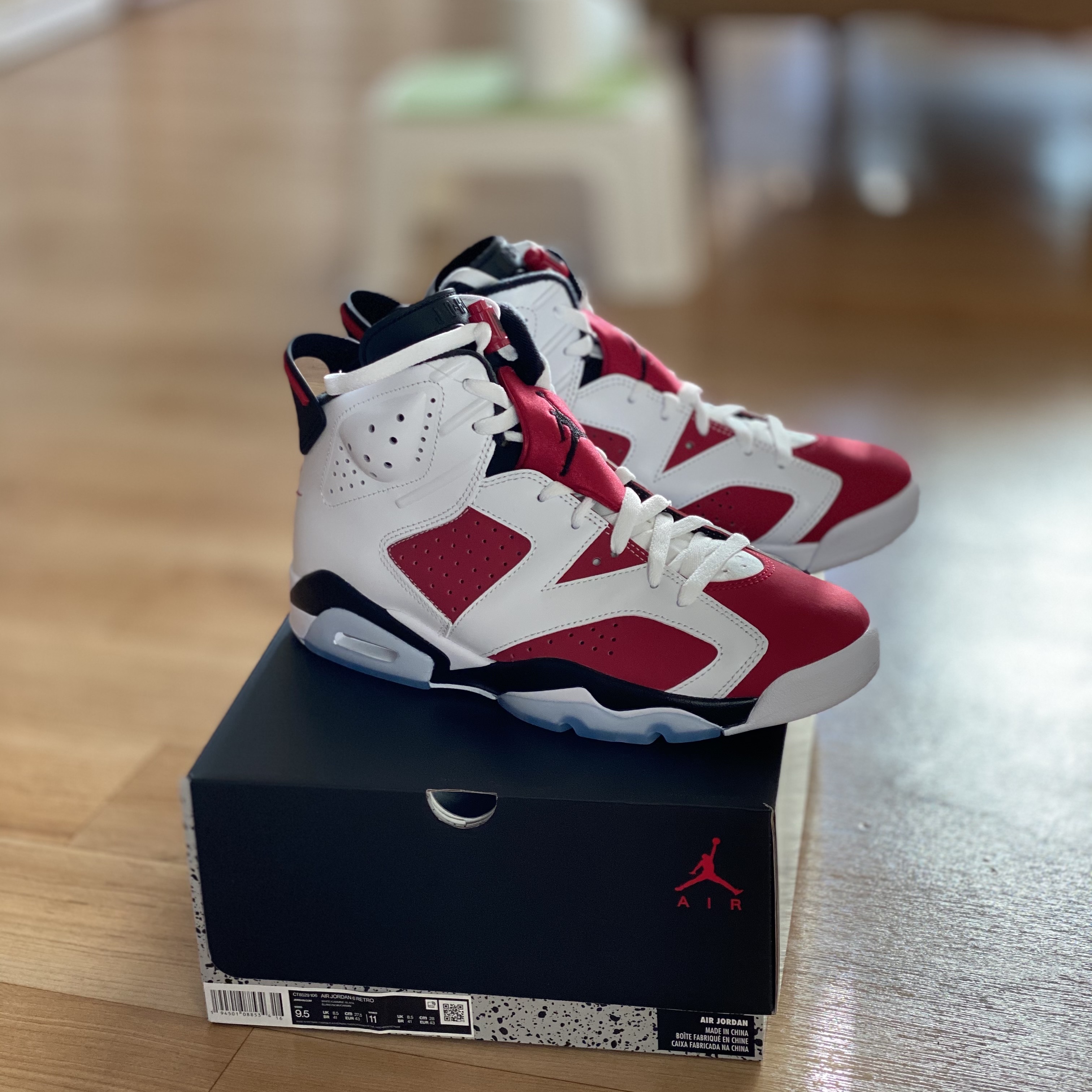 Jordan 6 Retro Carmine 2021 착용 스타일 - 3
